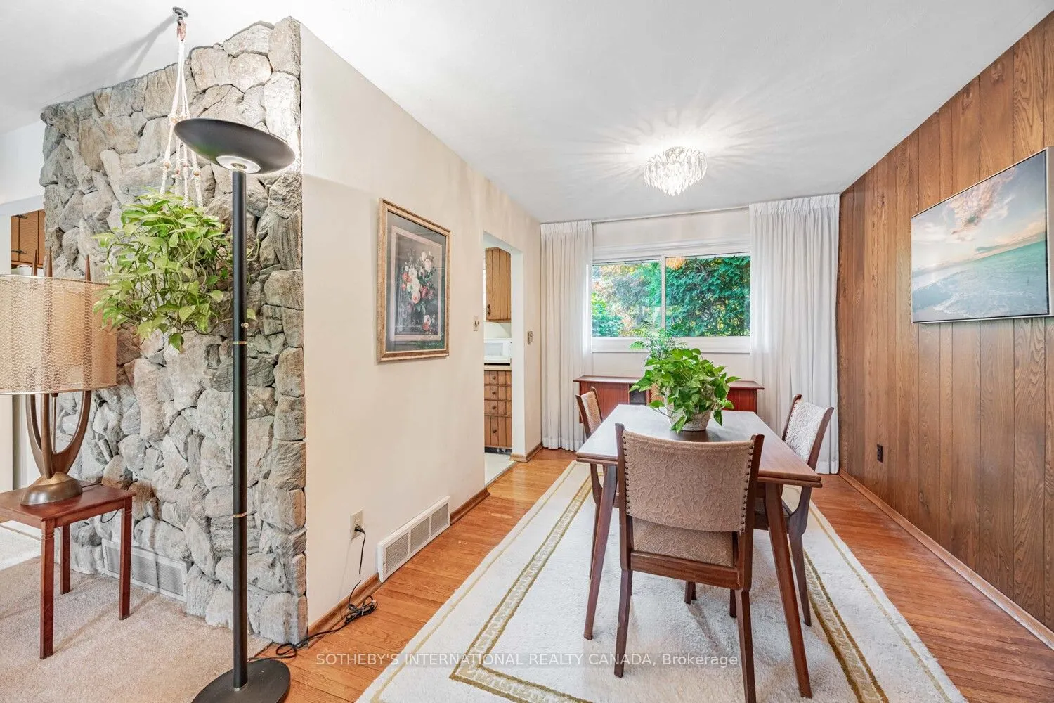 56 Ternhill Crescent