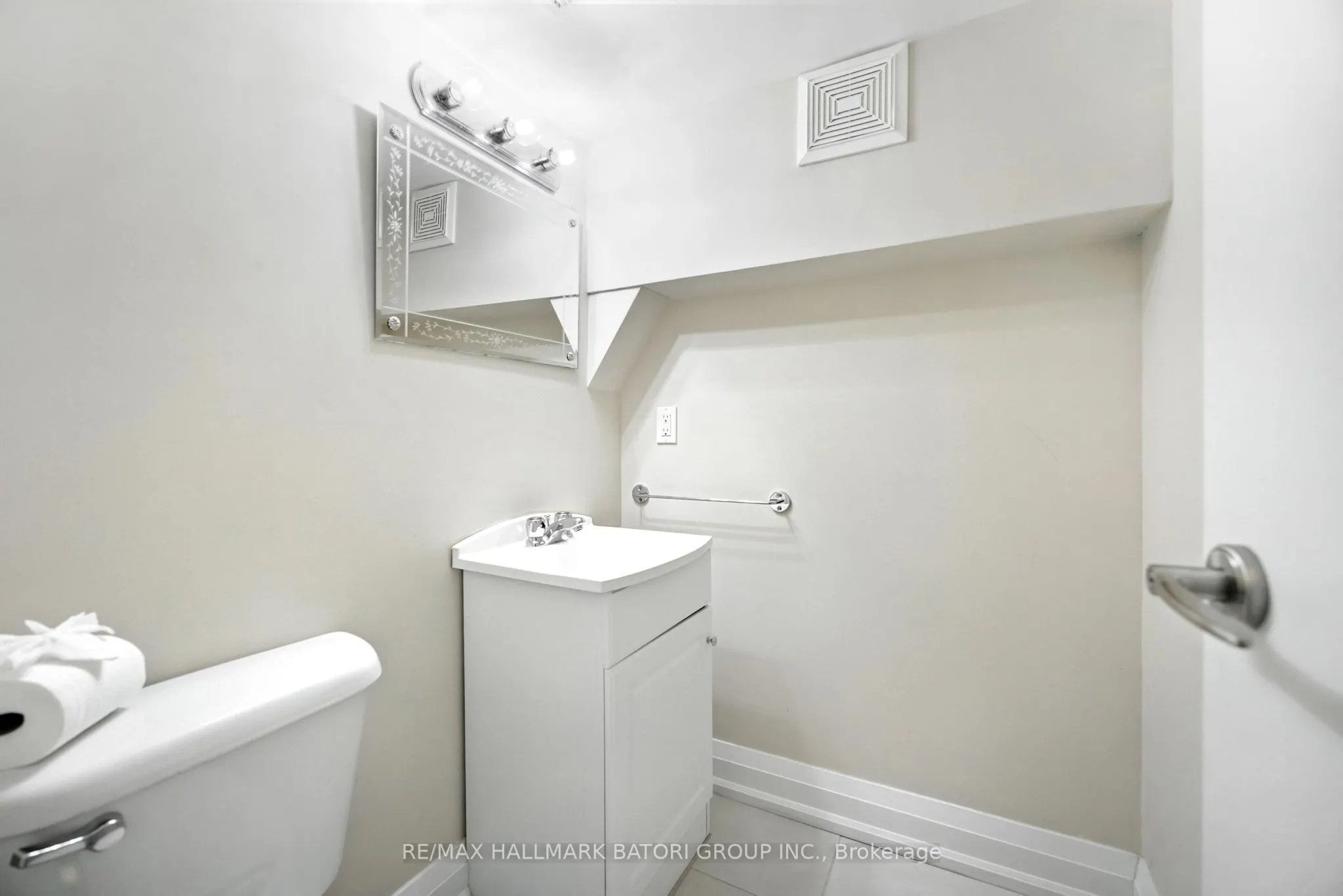 24A Oxton Avenue
