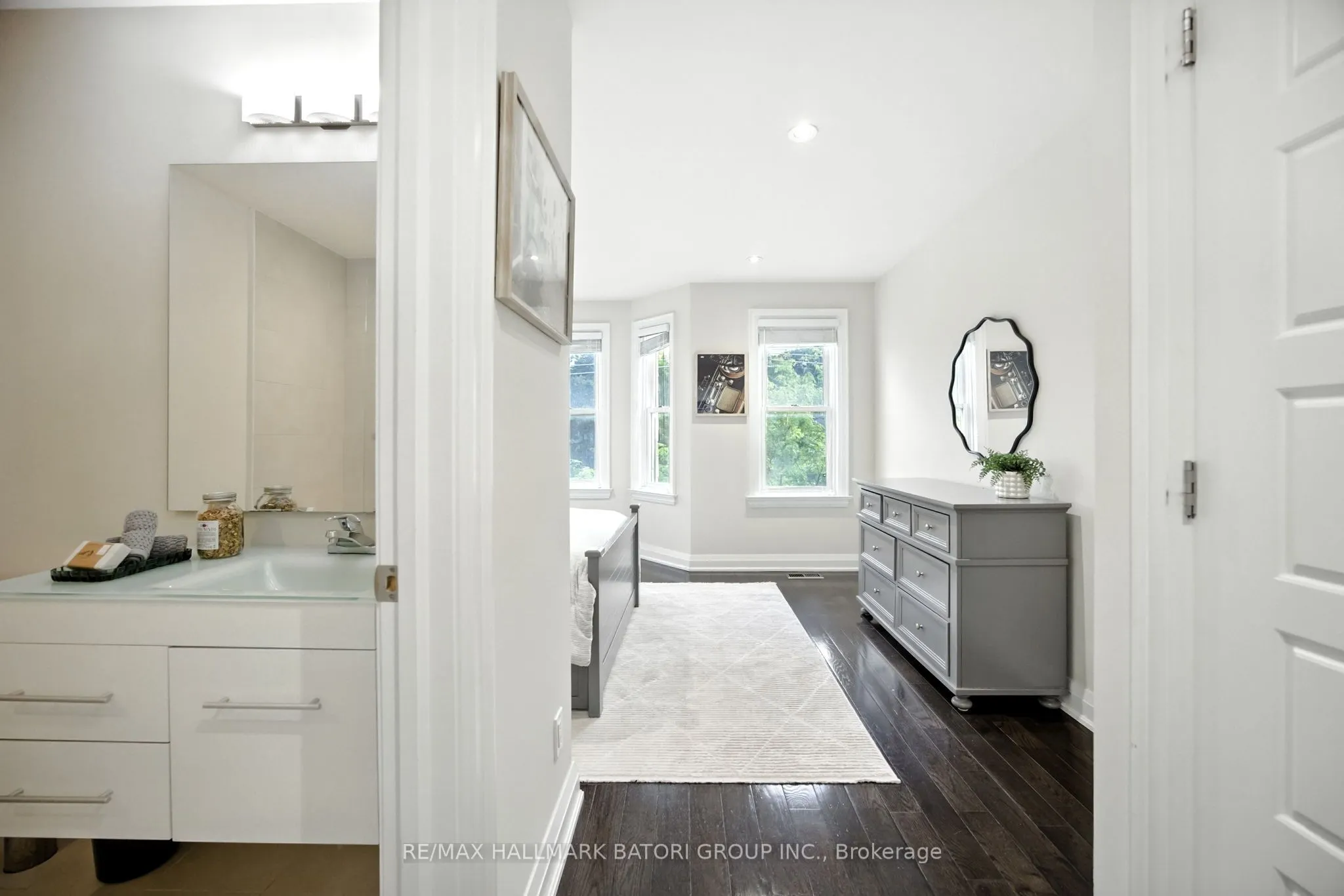 24A Oxton Avenue
