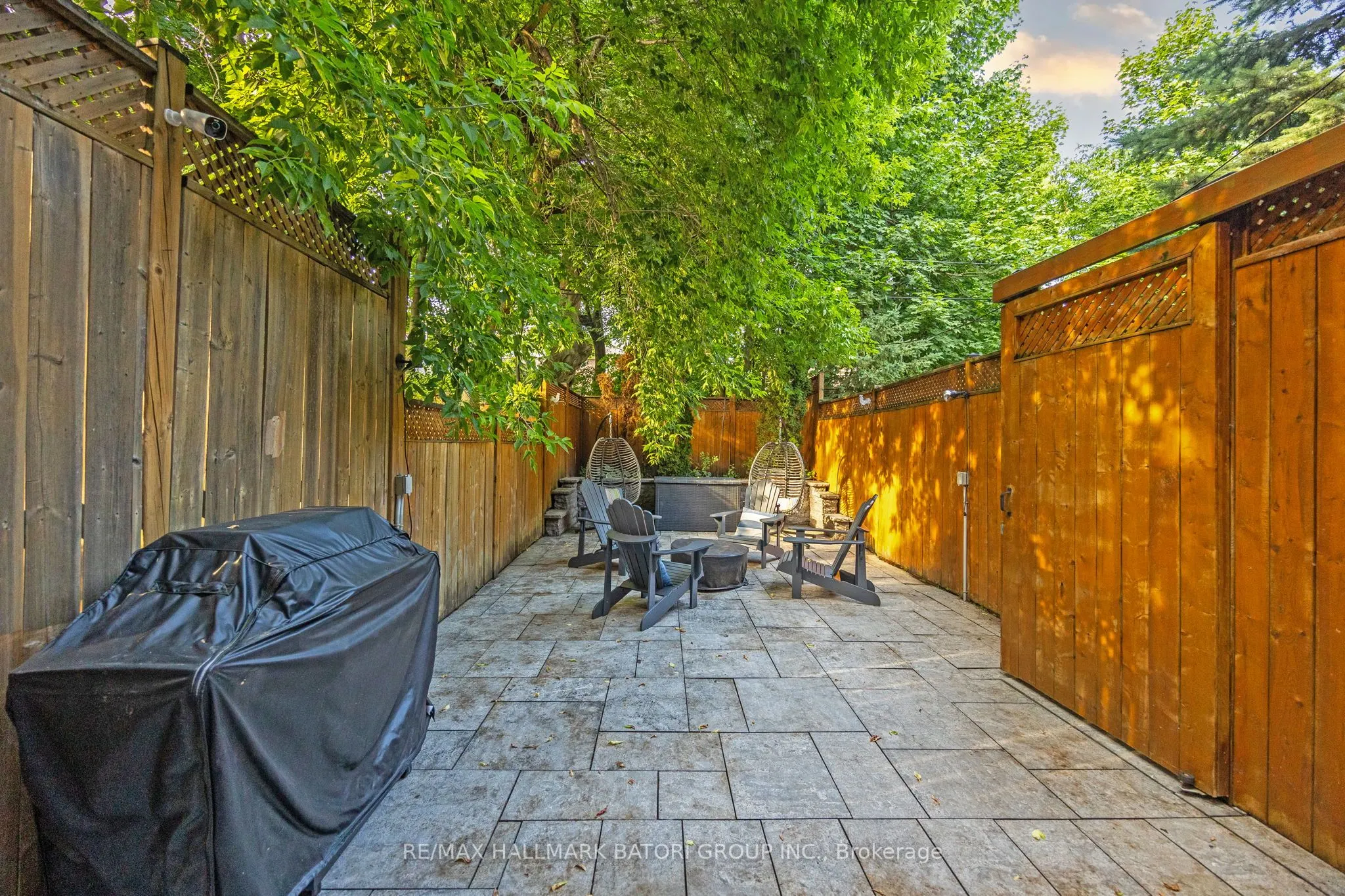 24A Oxton Avenue