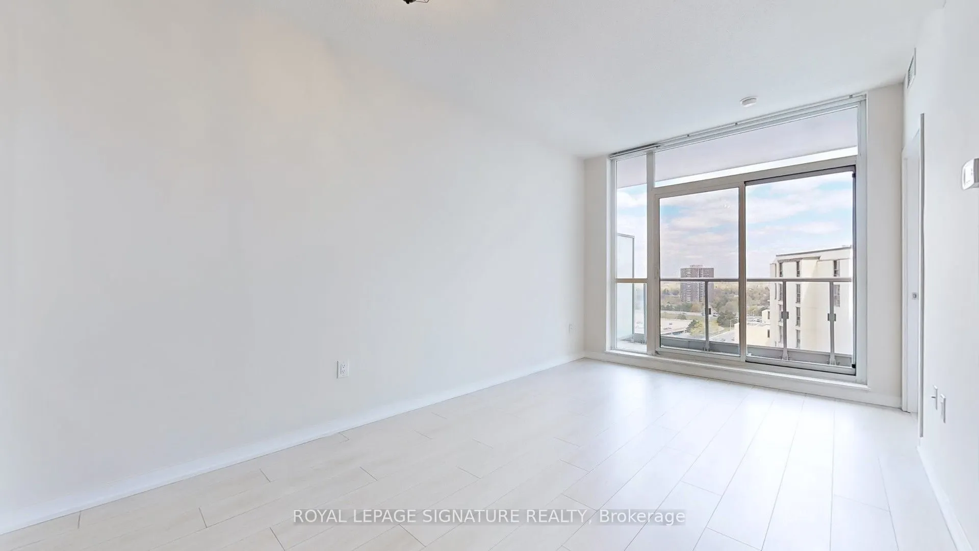 70 Forest Manor Road, #1401