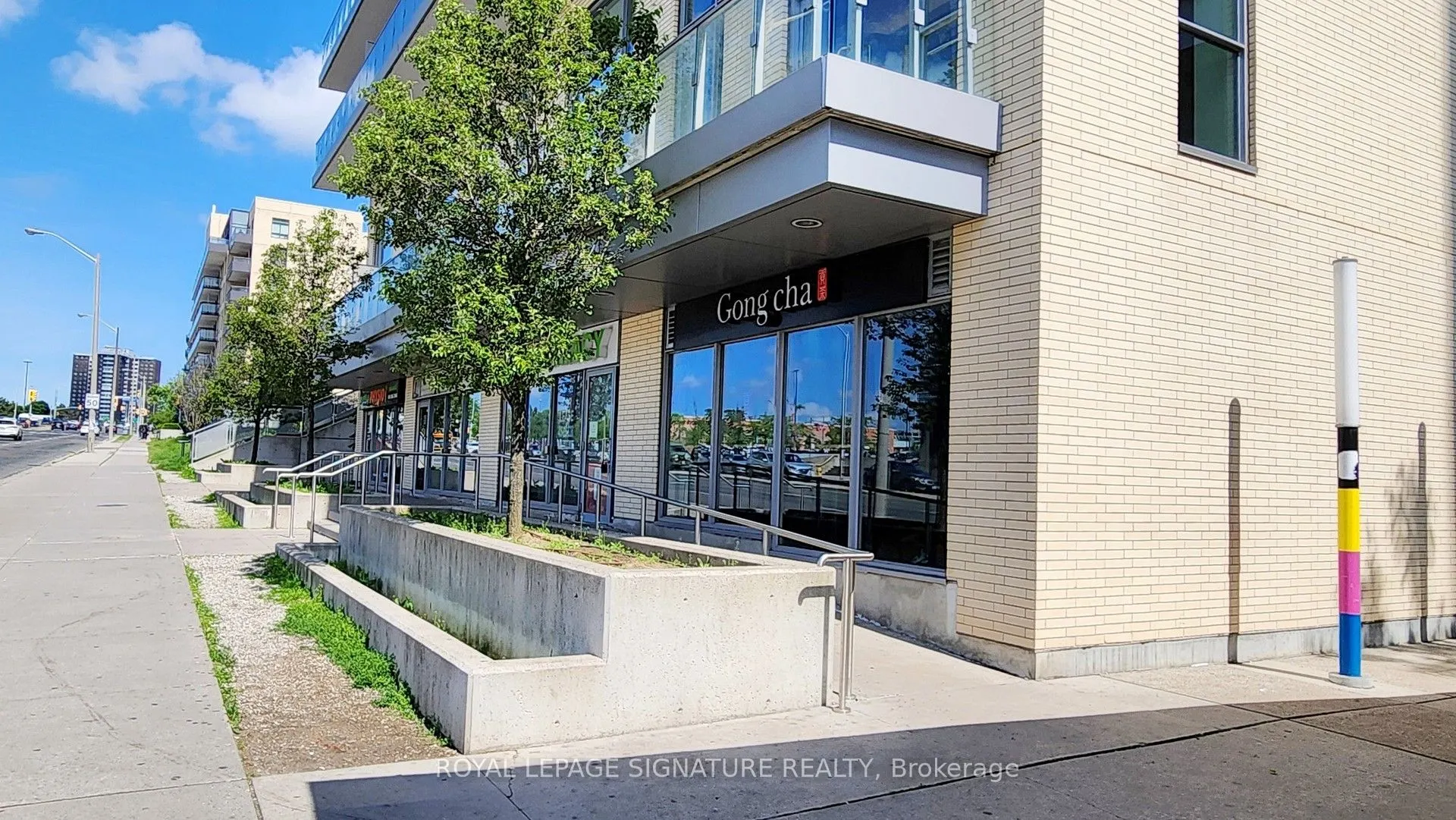 70 Forest Manor Road, #1401