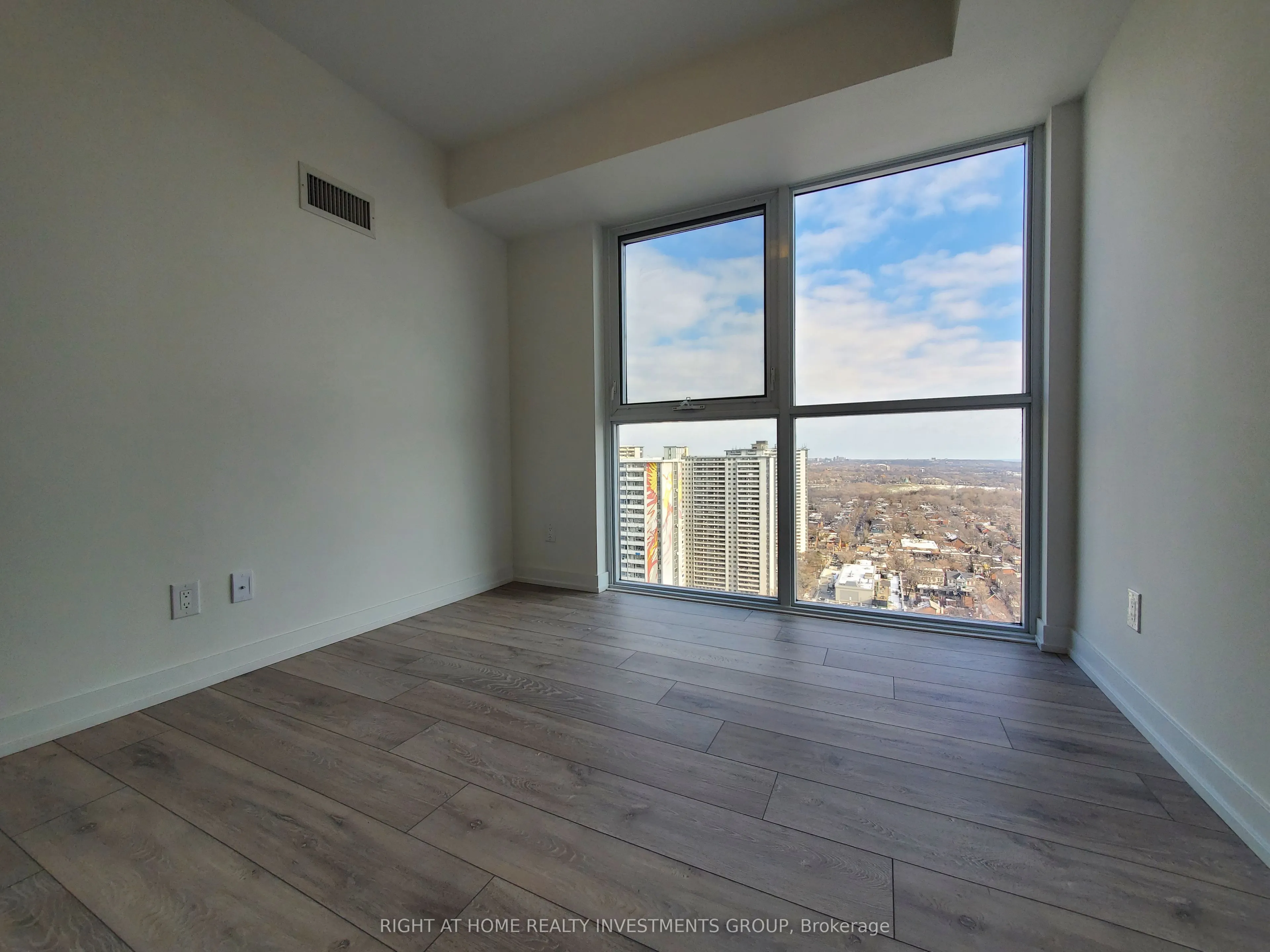 159 Wellesley Street E #2603