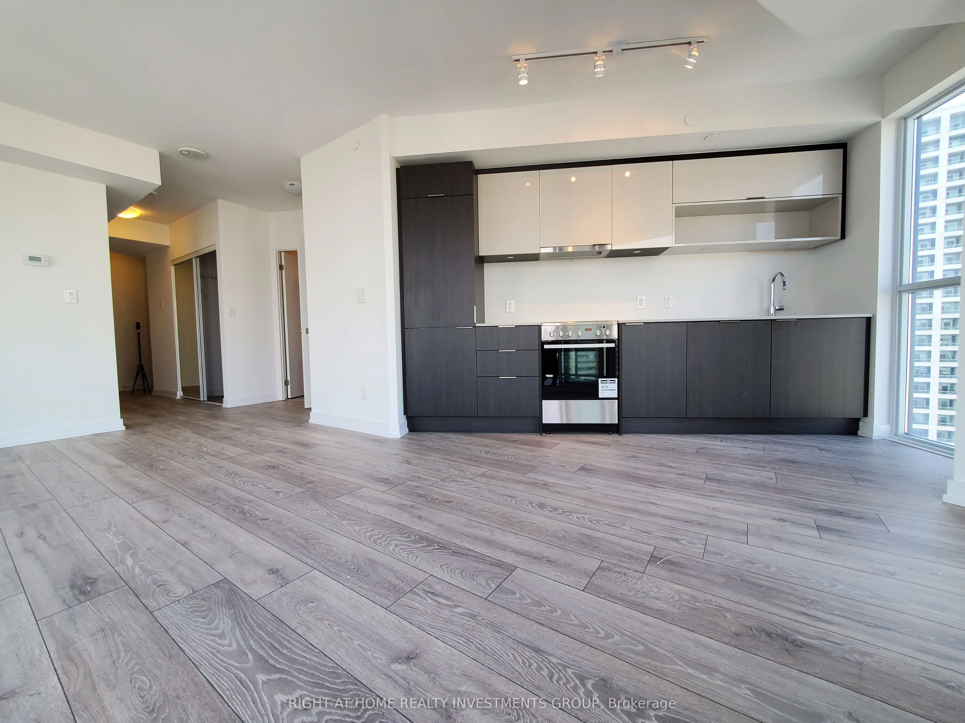 159 Wellesley Street E #2603