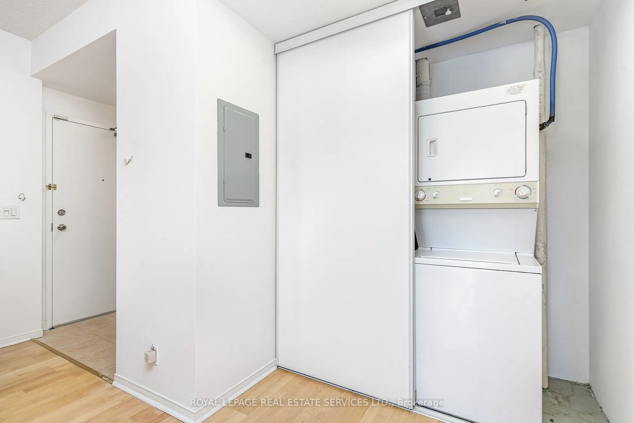 778 Sheppard Avenue W, #303
