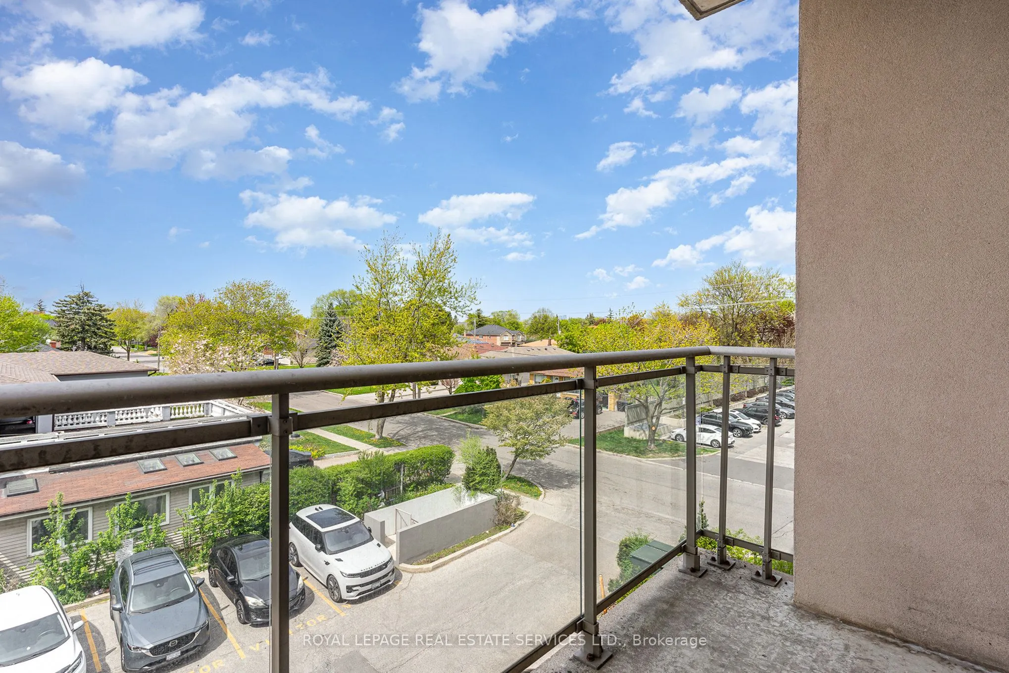 778 Sheppard Avenue W, #303