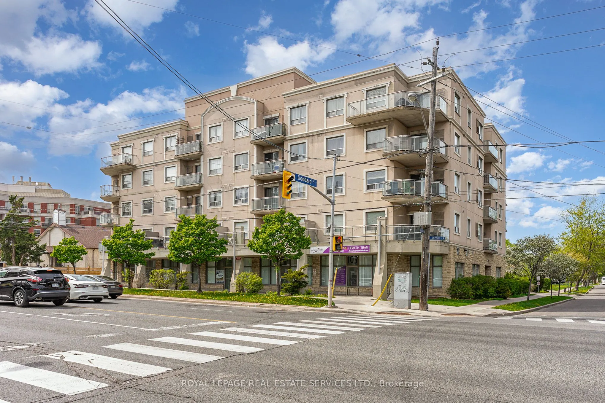 778 Sheppard Avenue W, #303