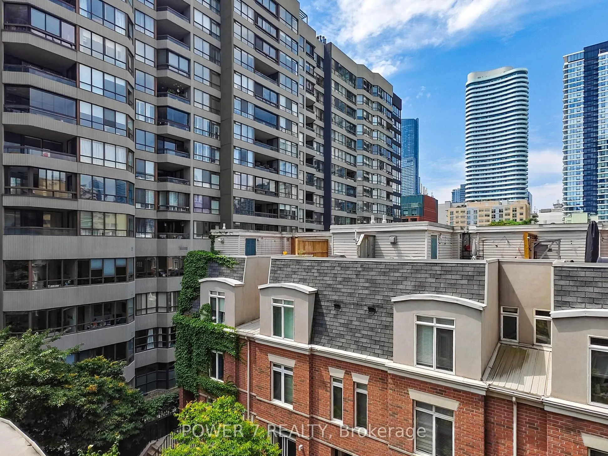 415 Jarvis Street, #389