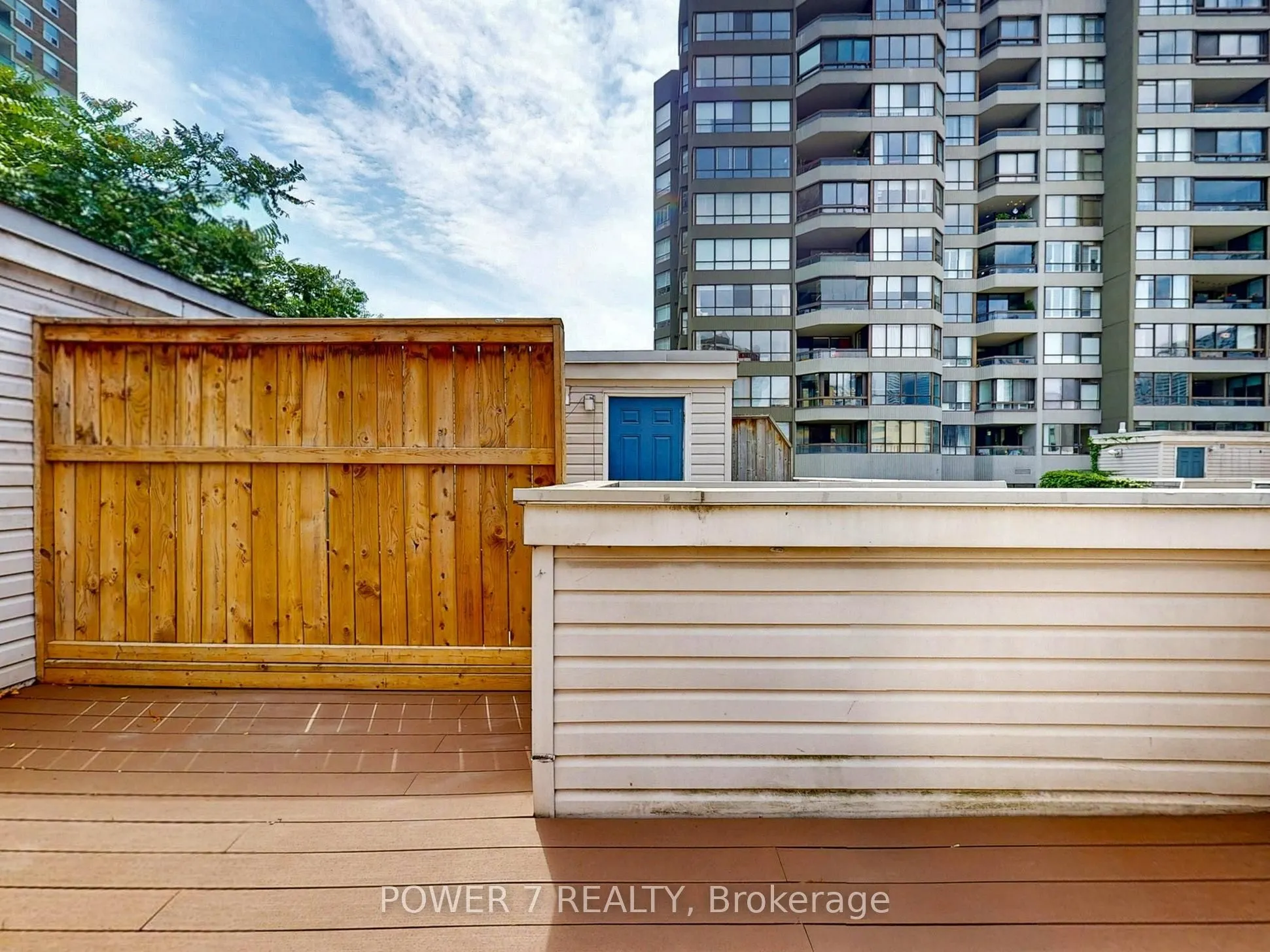 415 Jarvis Street, #389