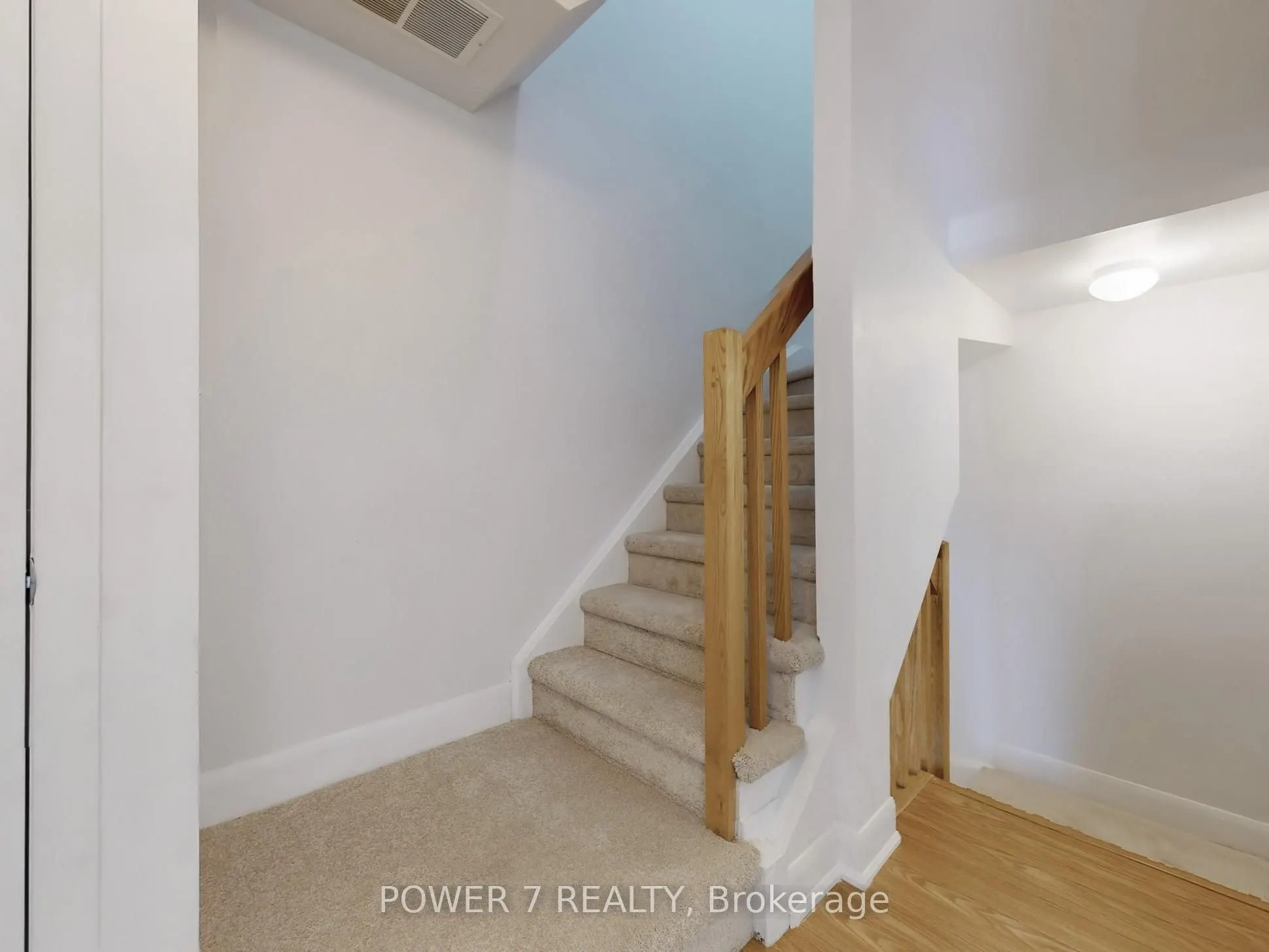 415 Jarvis Street, #389