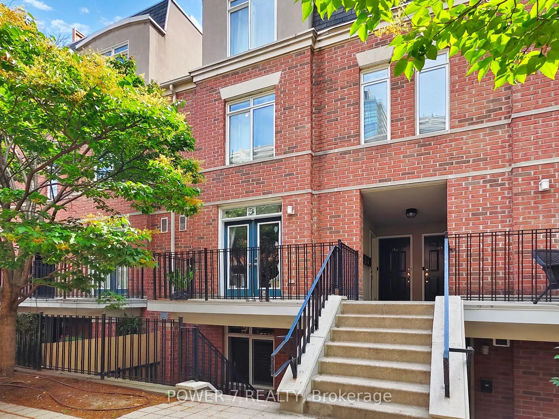 415 Jarvis Street, #147