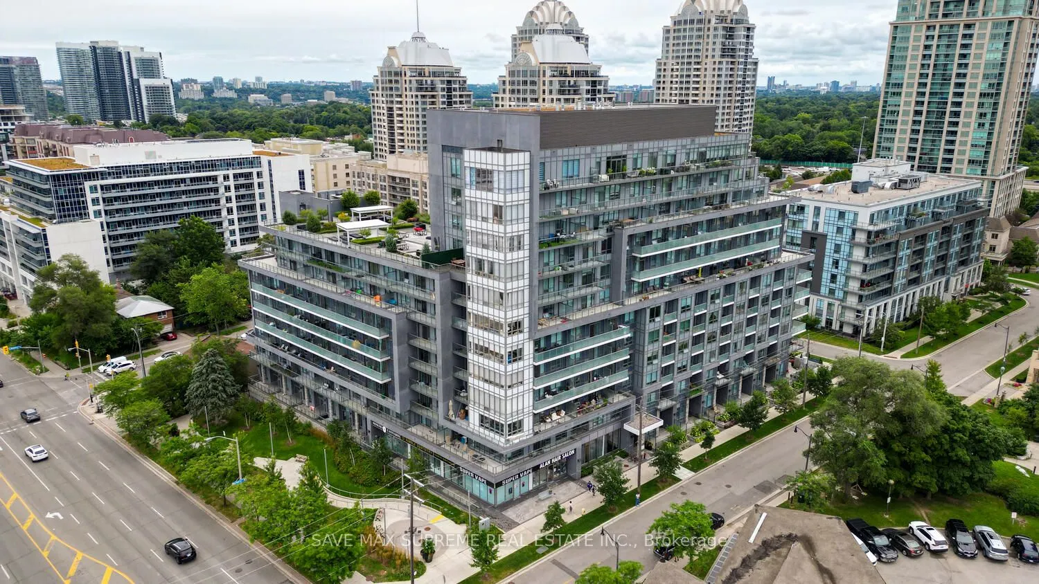 7 Kenaston Gardens E, #220
