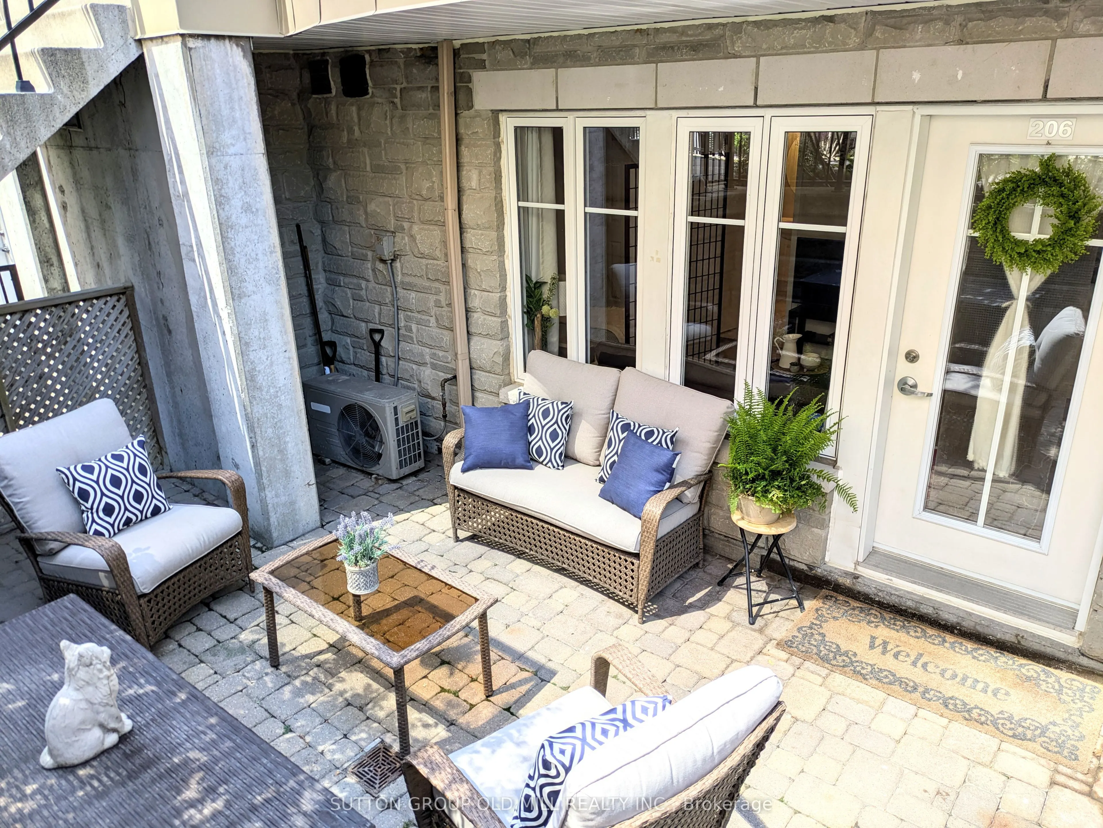 26 Western Battery Road, #206