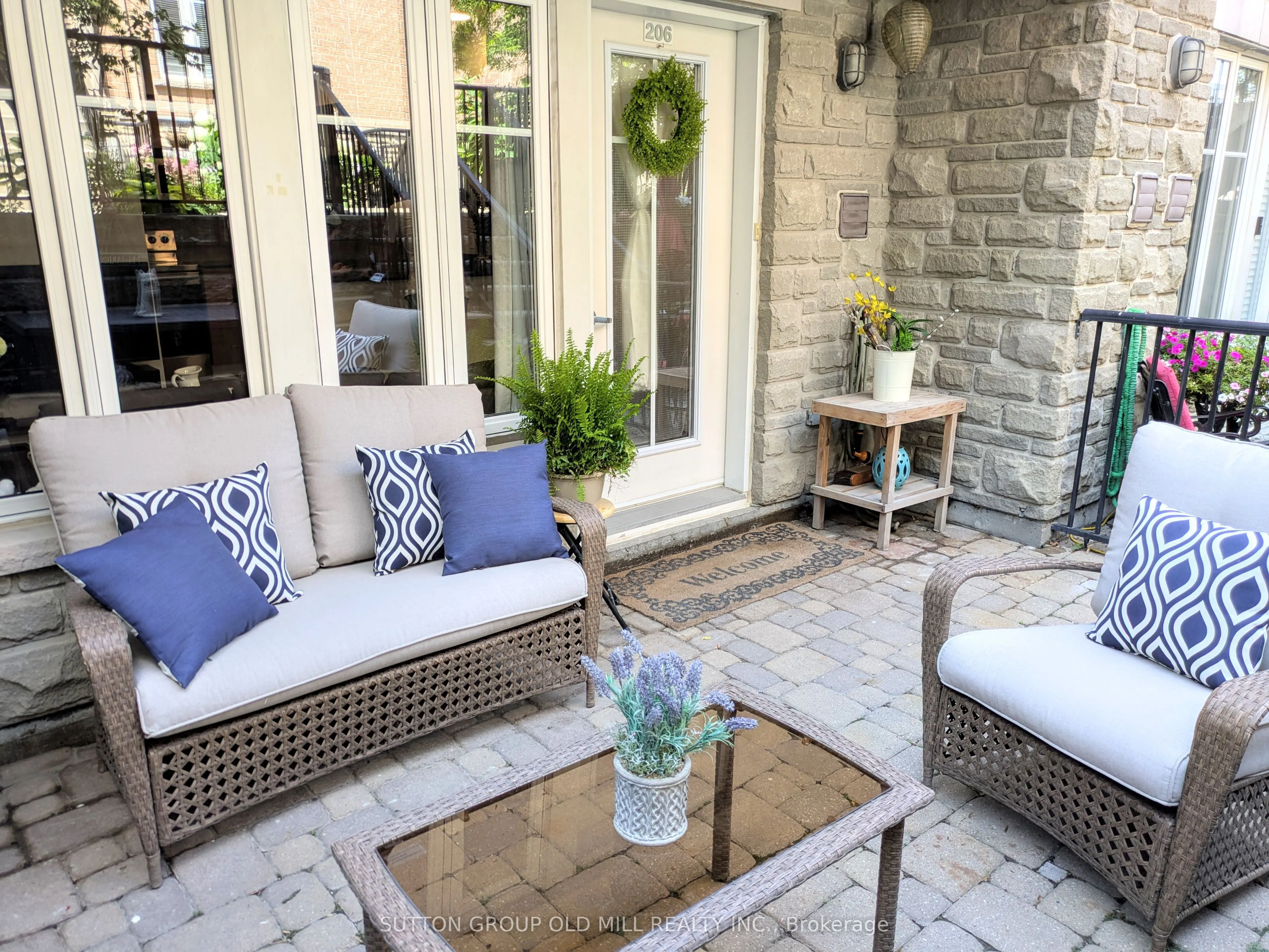 26 Western Battery Road, #206