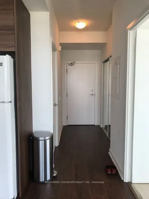 121 Mcmahon Drive, #2701