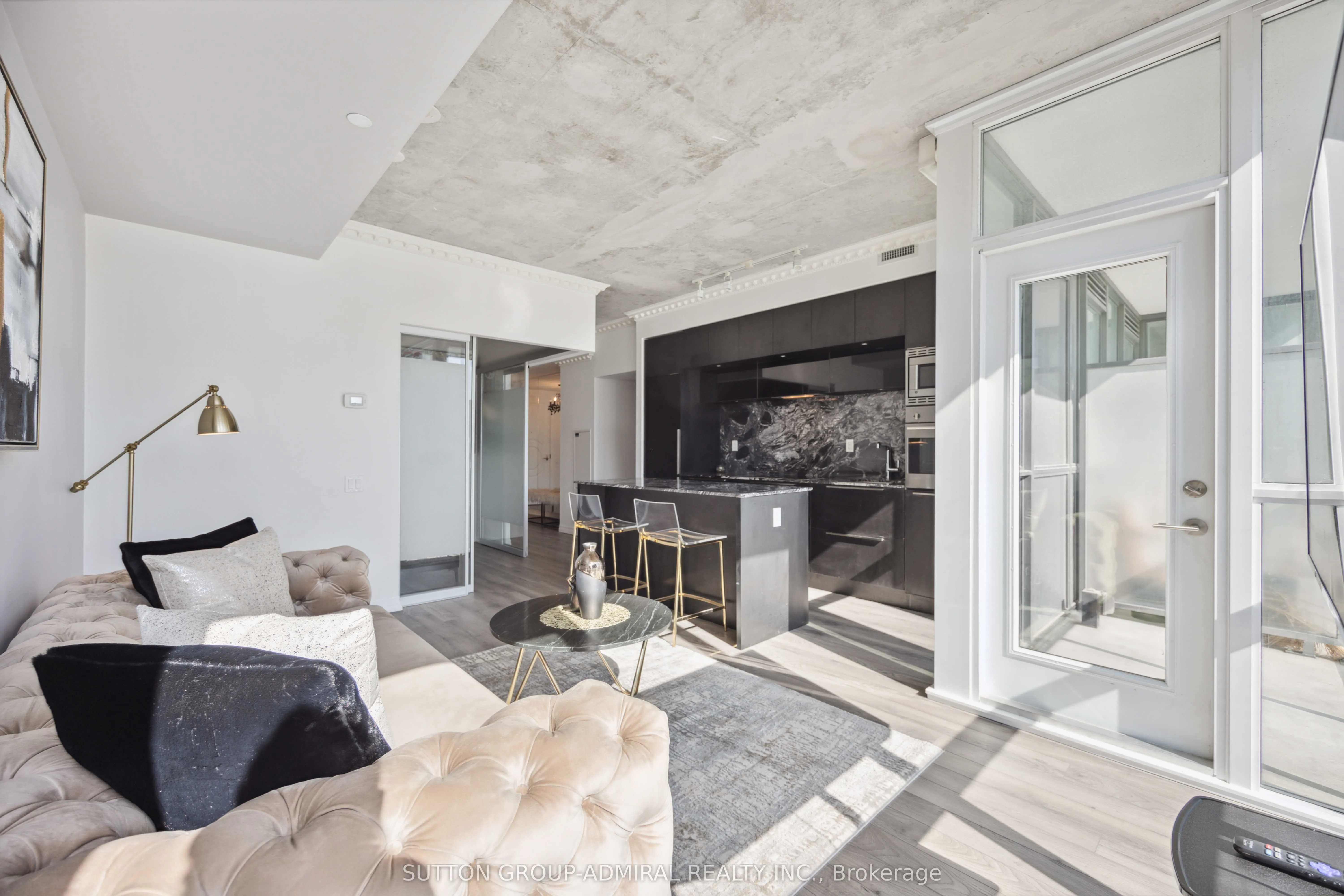 88 Blue Jays Way, #1607