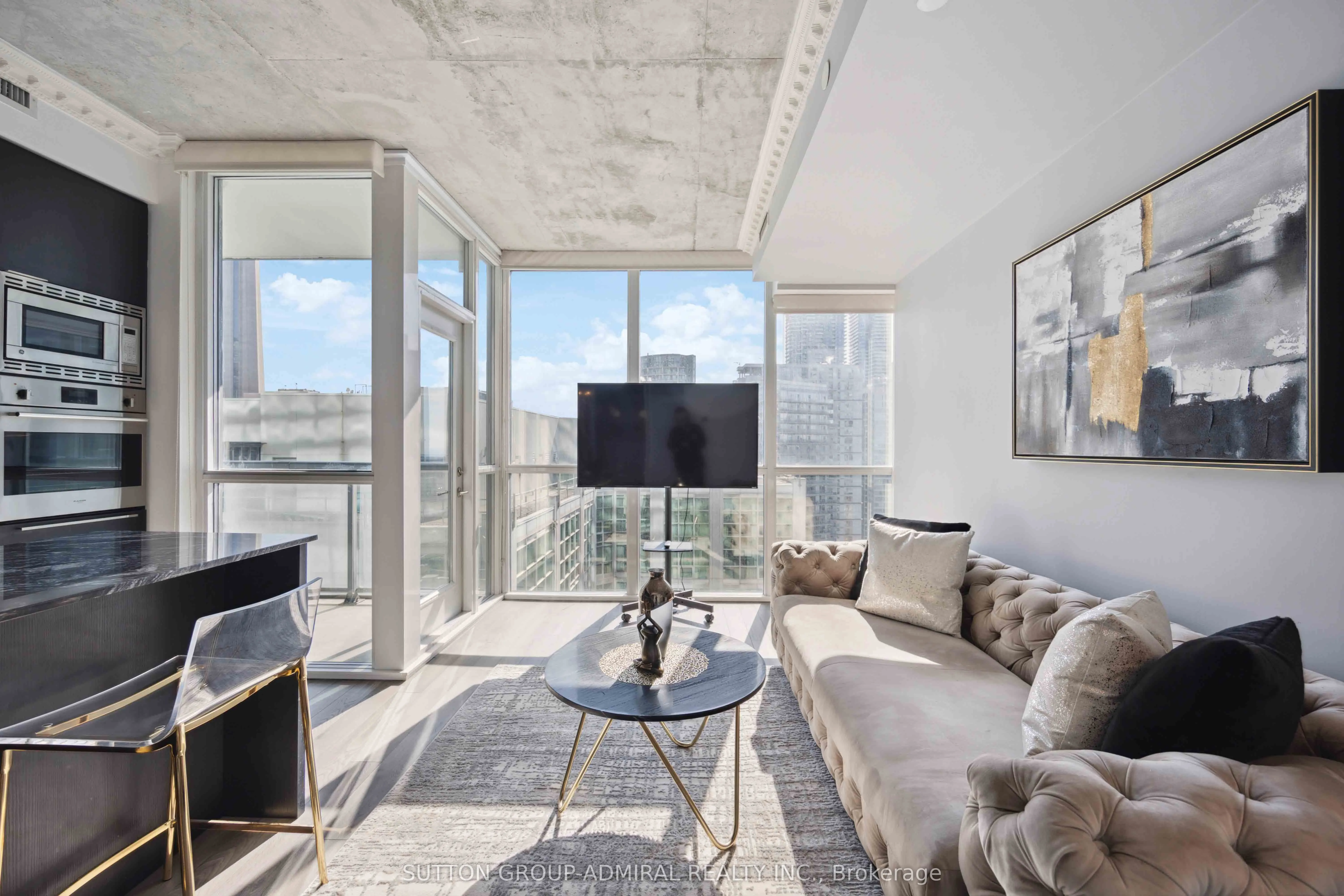 88 Blue Jays Way, #1607