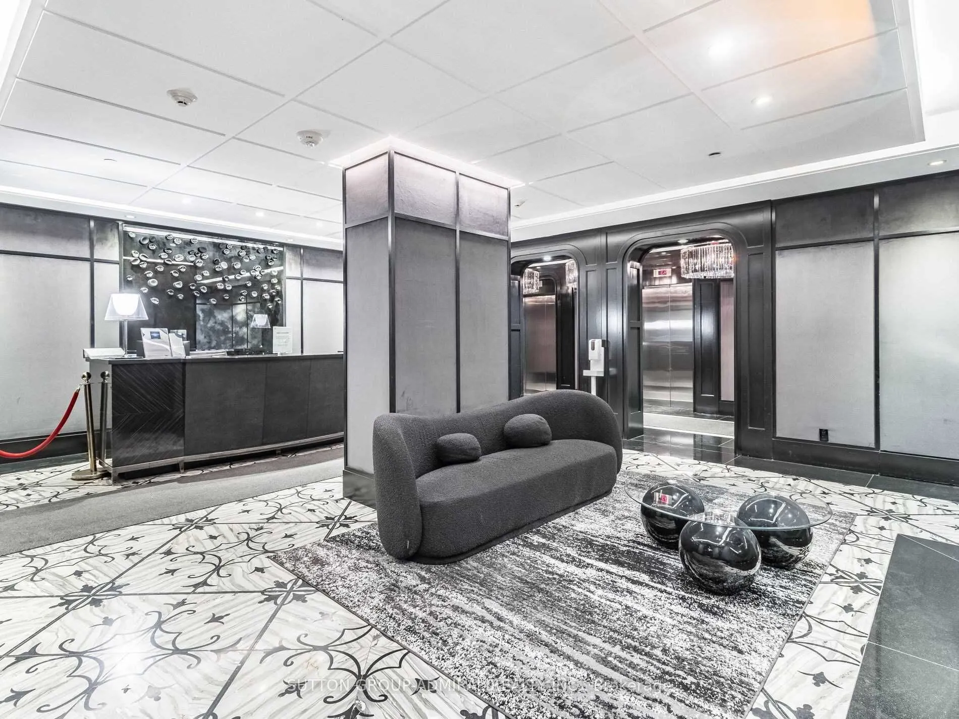 88 Blue Jays Way, #1607