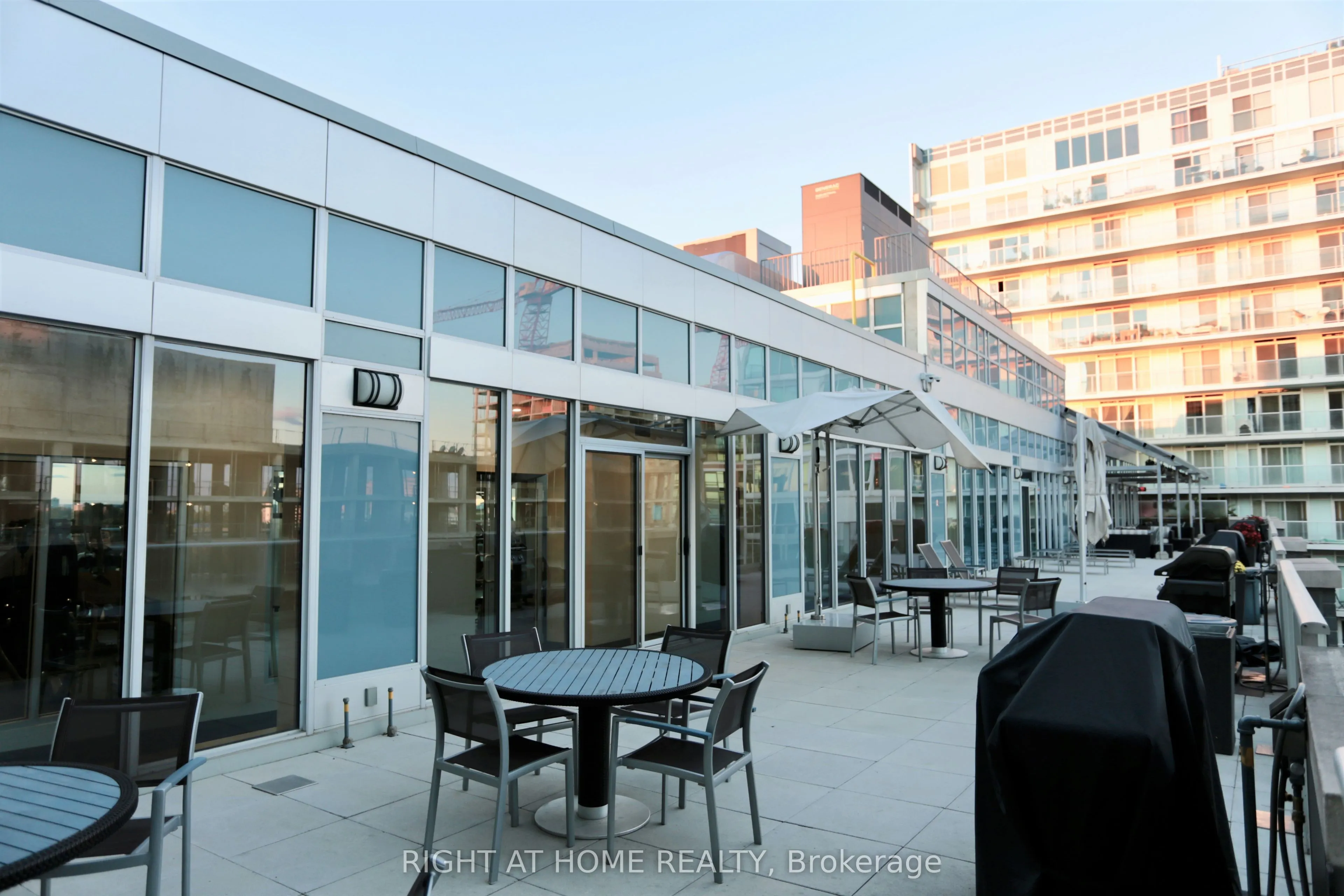 555 Wilson Avenue, #1208E