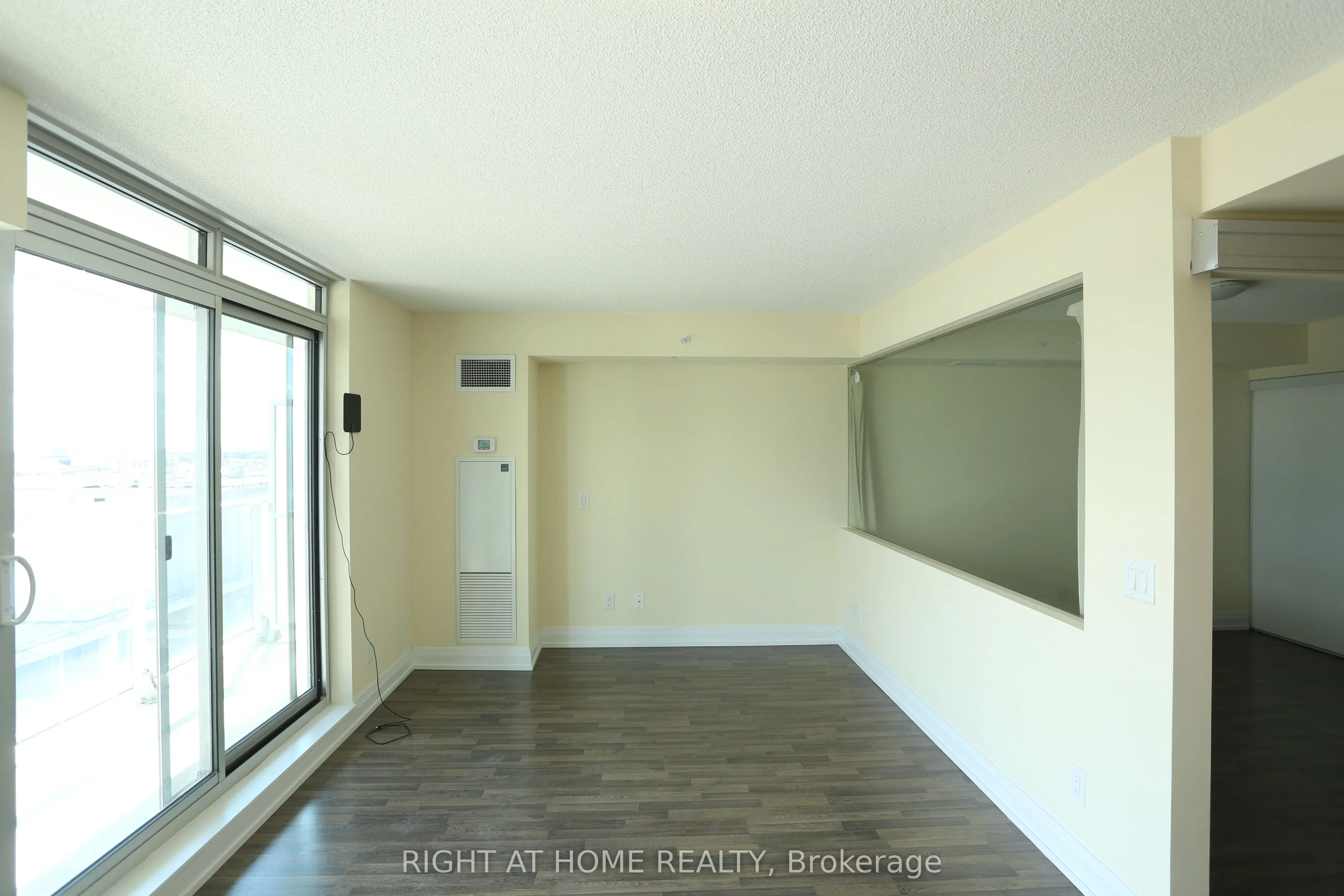 555 Wilson Avenue, #1208E