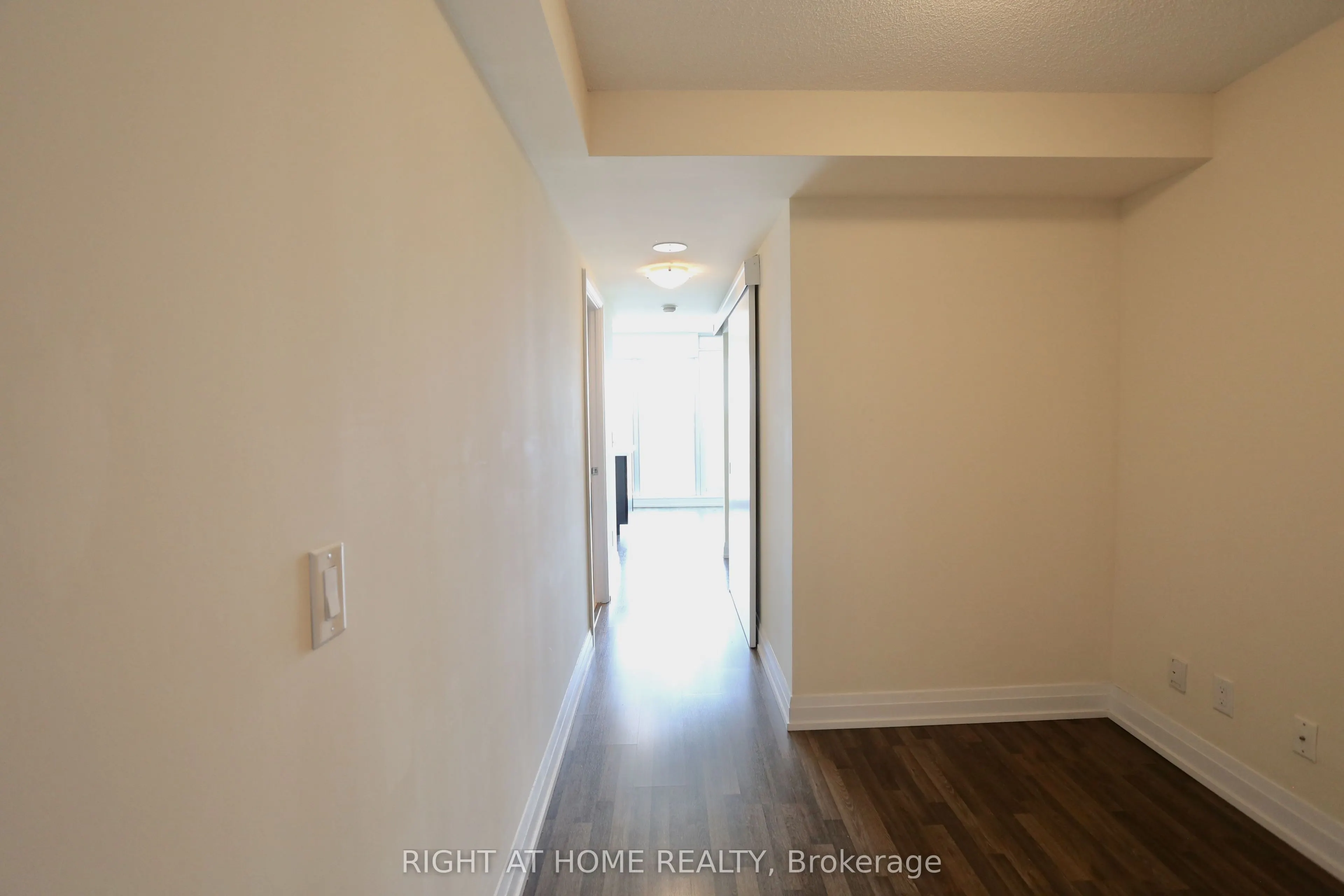 555 Wilson Avenue, #1208E