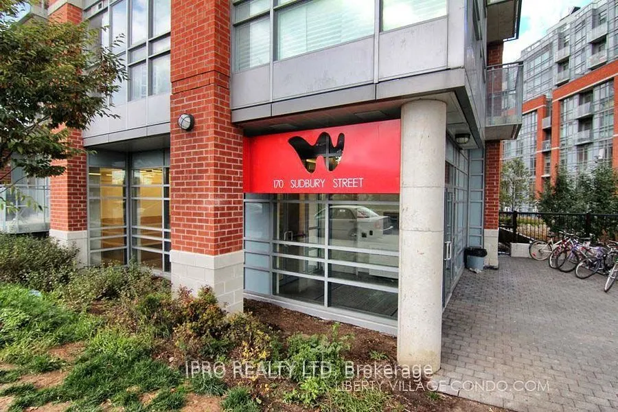 170 Sudbury Street, #305