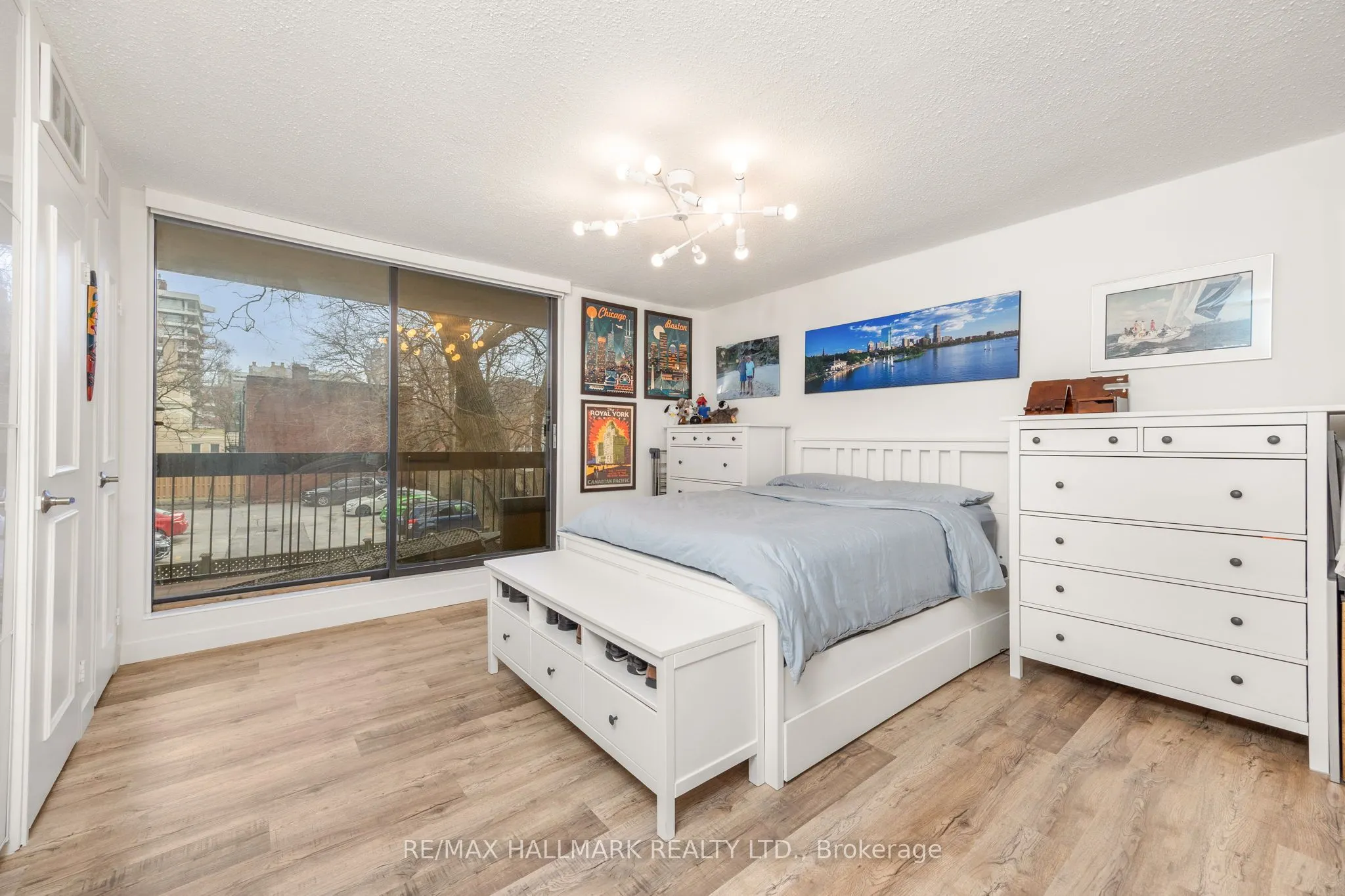 212 St George Street, #203