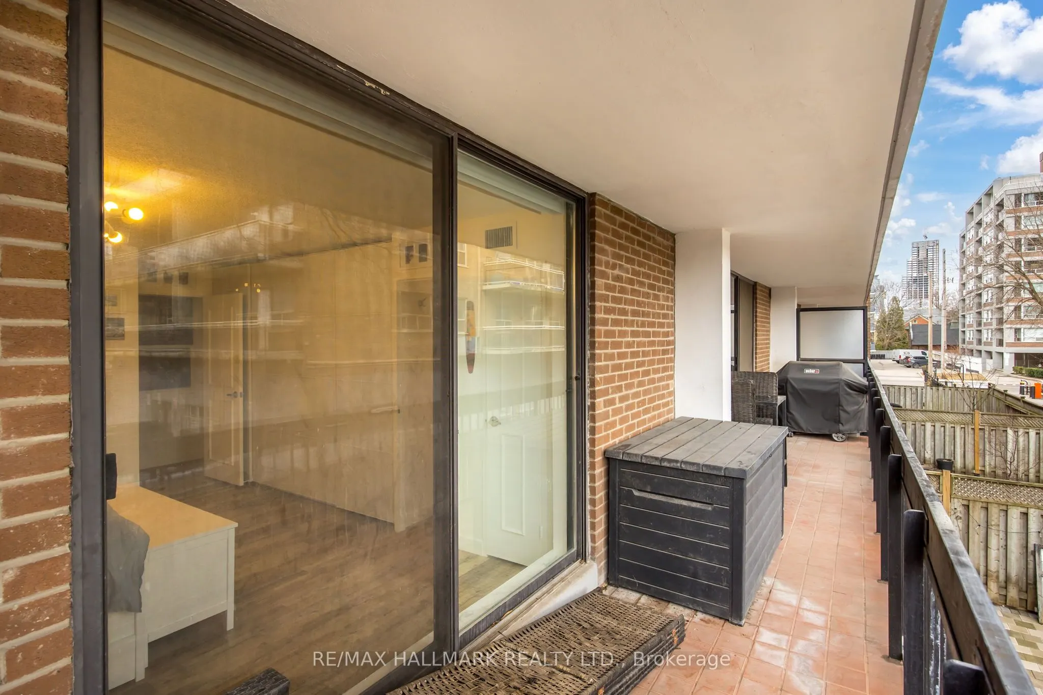 212 St George Street, #203