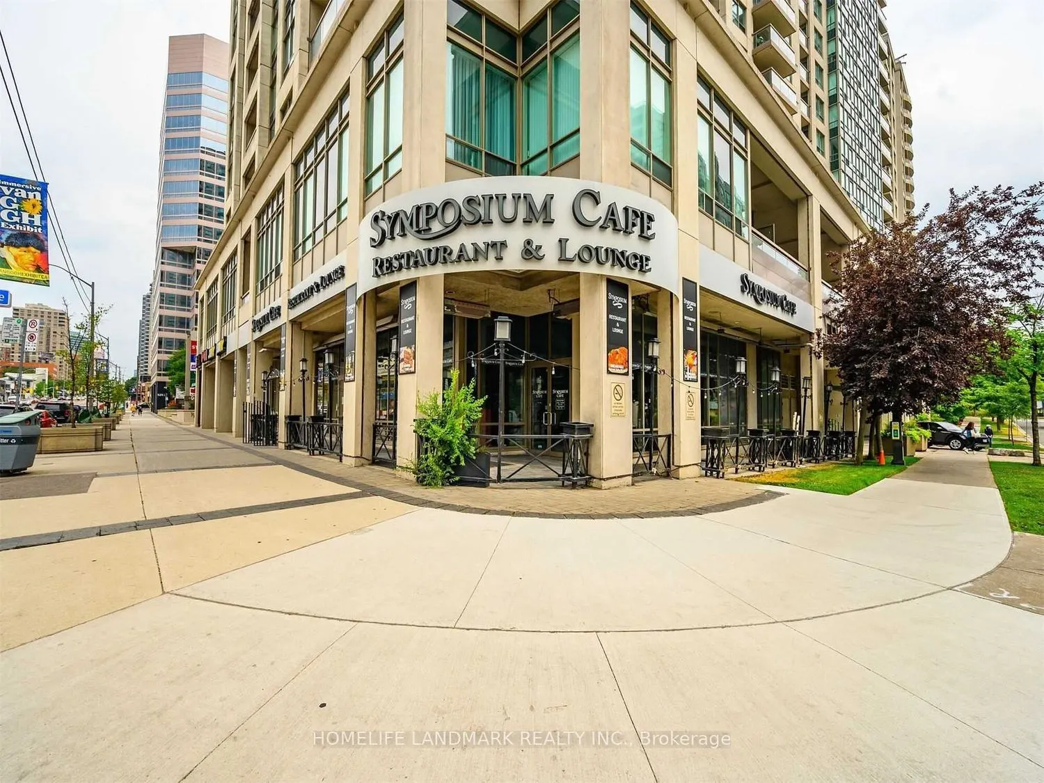 18 Parkview Avenue, #2112