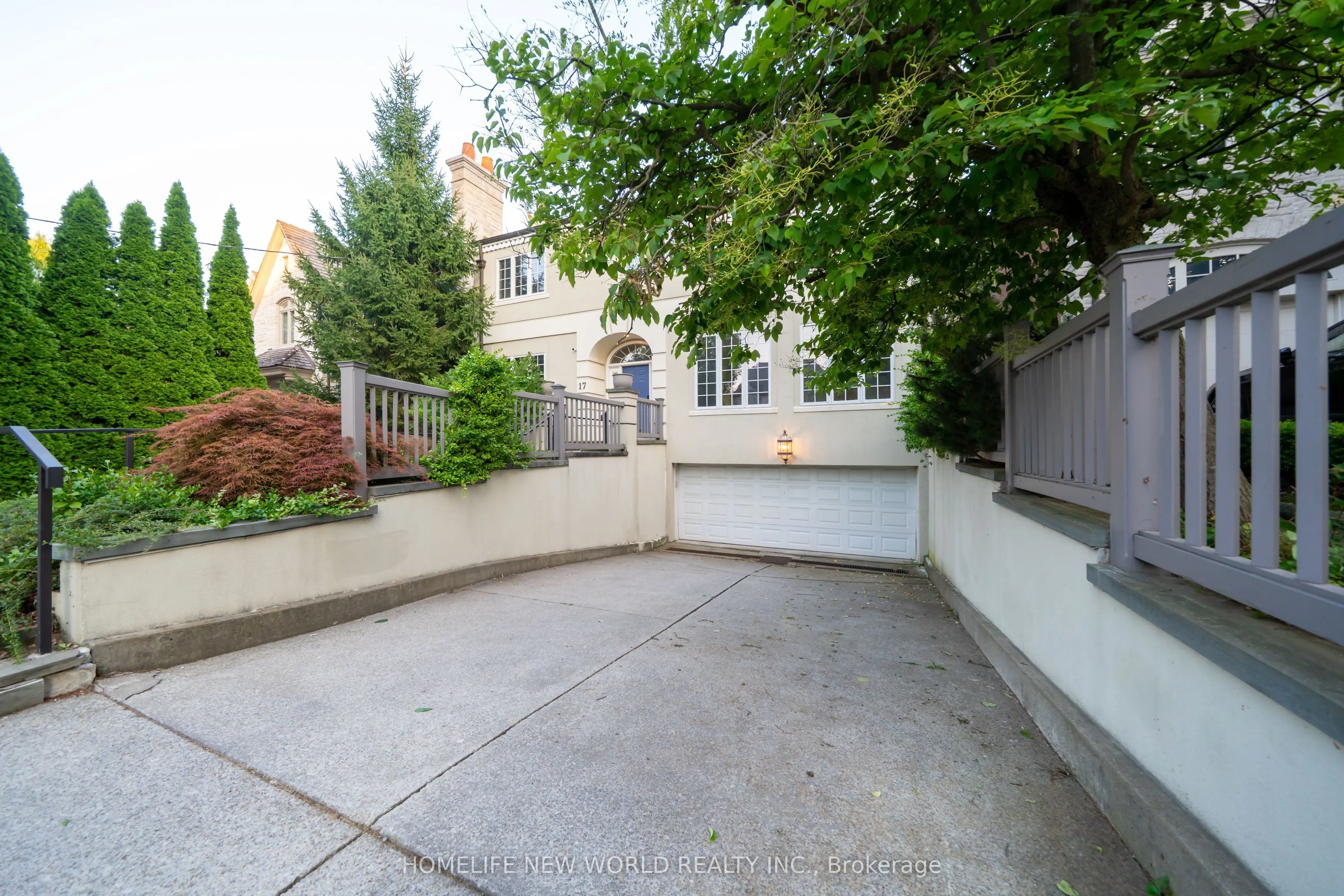 17 Cheltenham Avenue