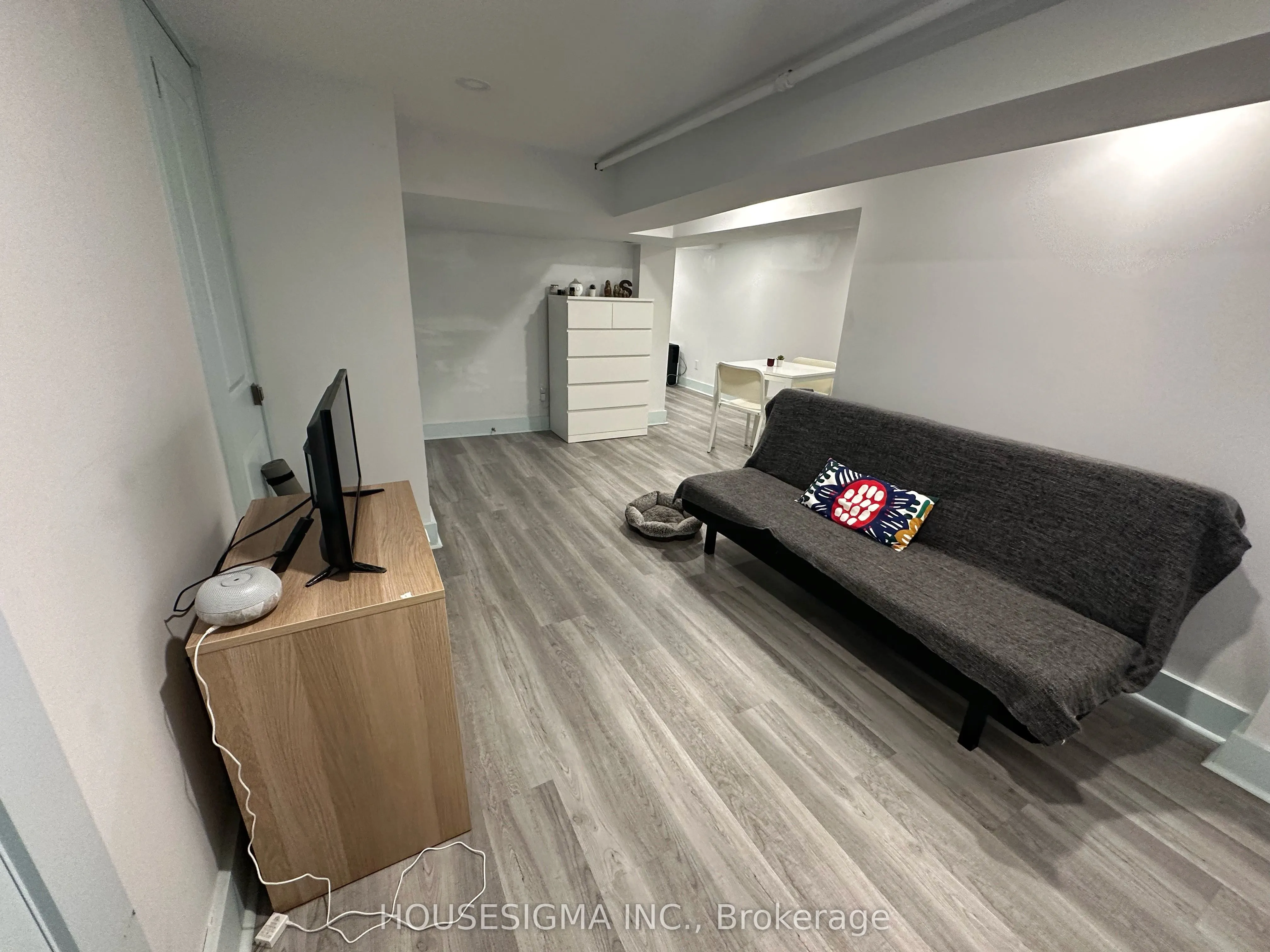 48 Euclid Avenue, #Lower