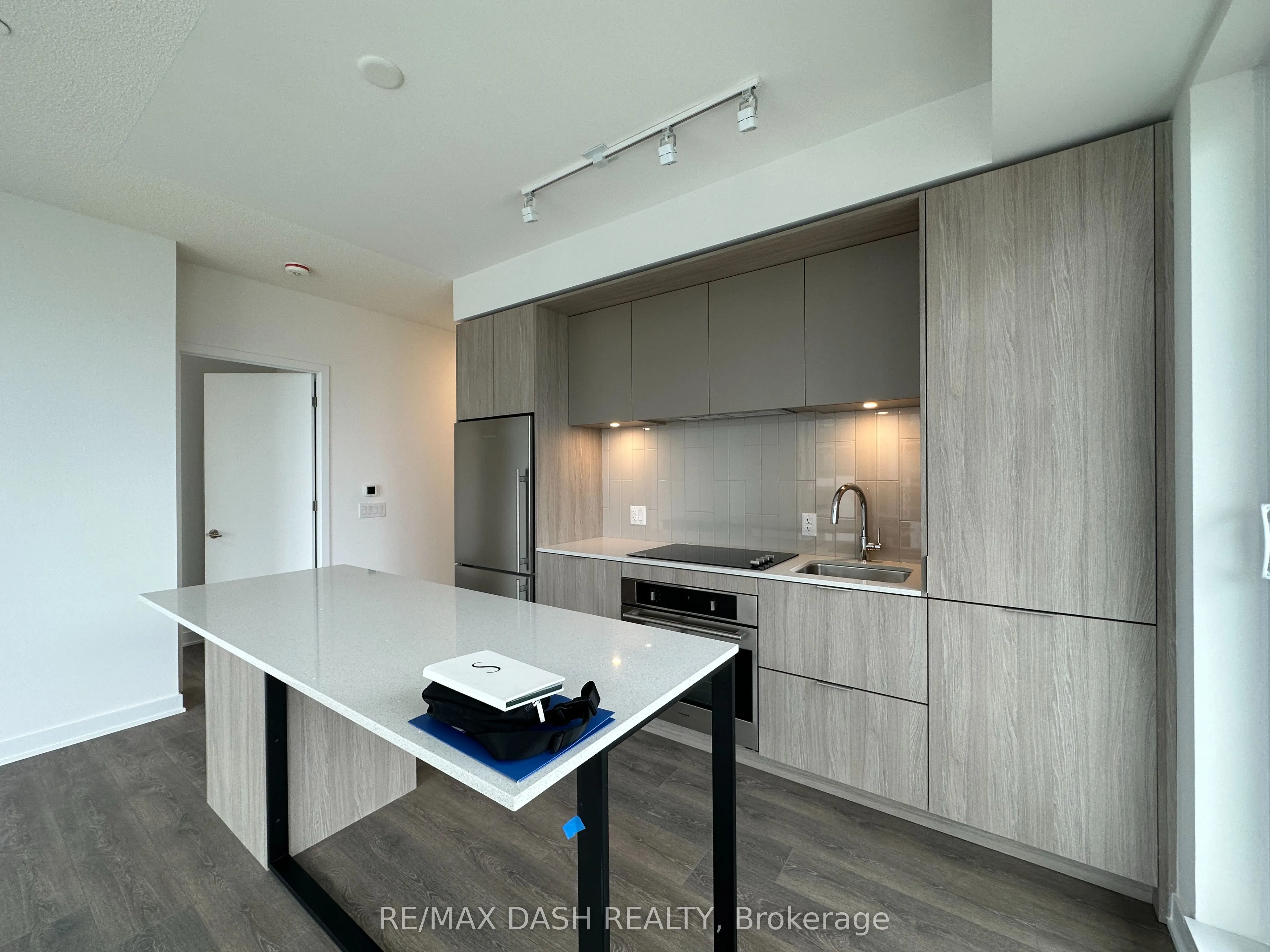 130 River Street, #2402