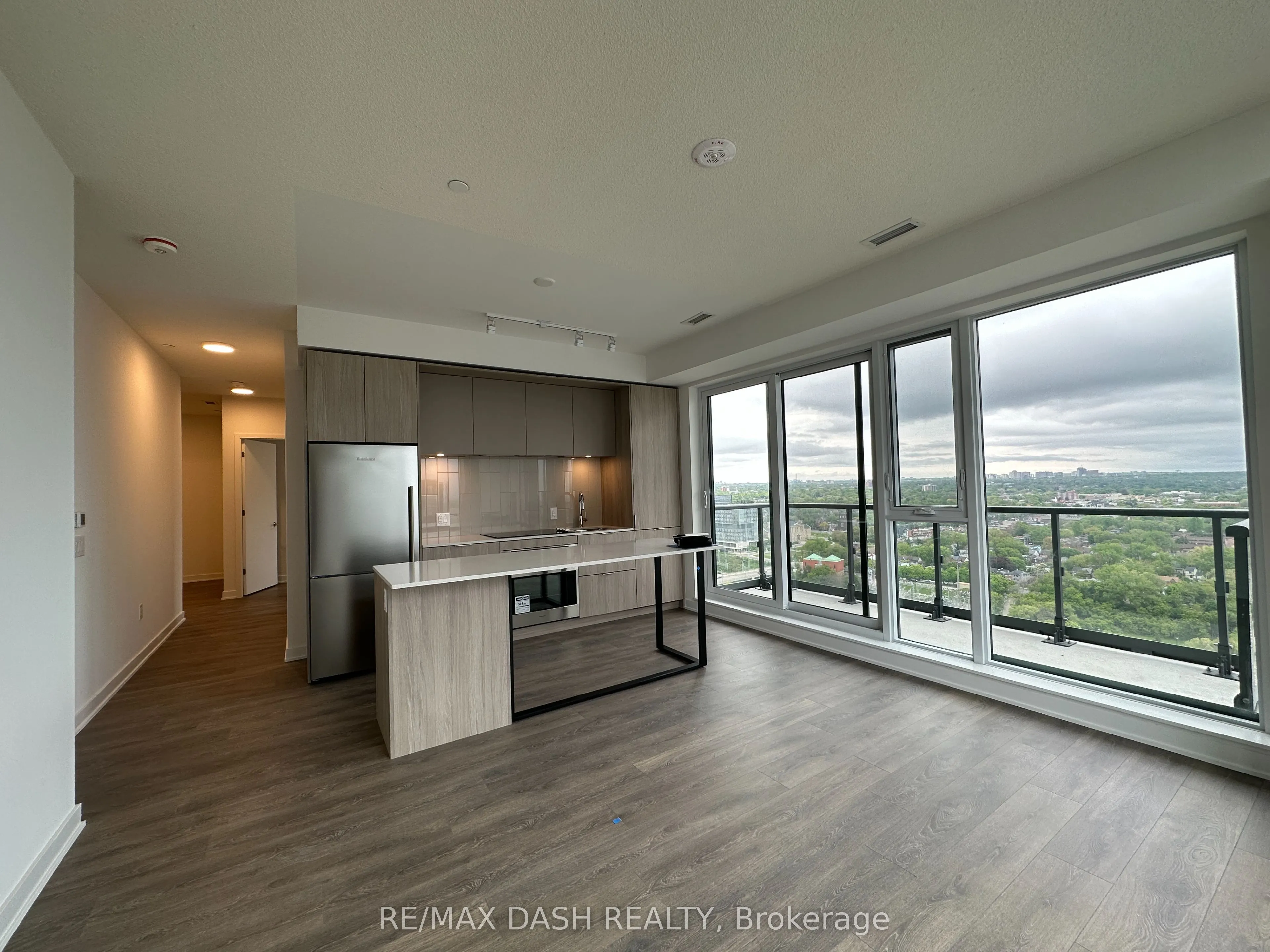 130 River Street, #2402