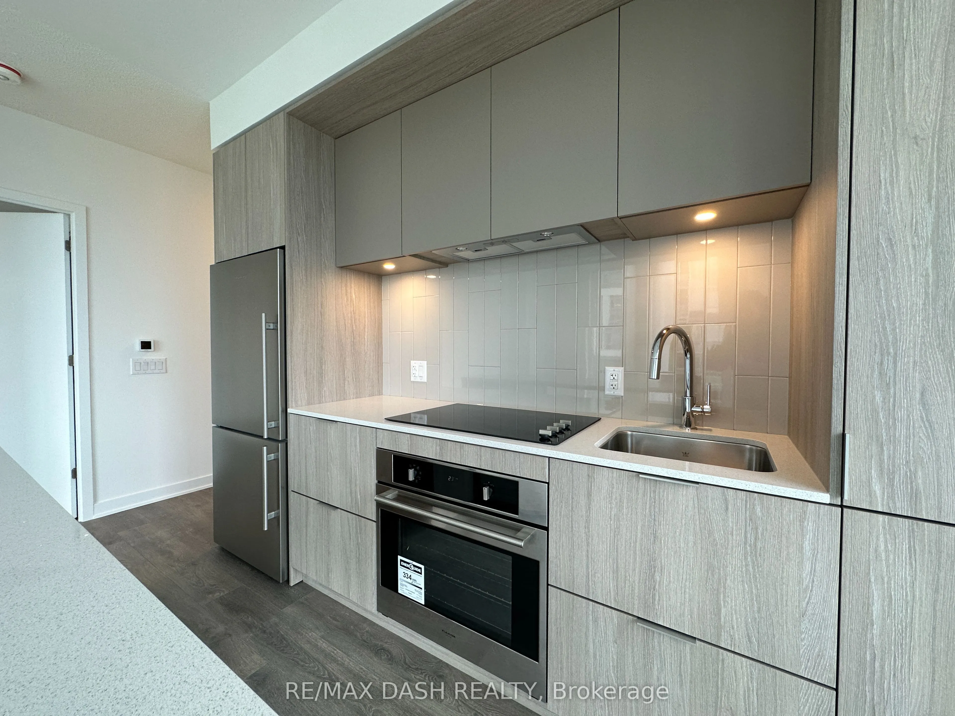 130 River Street, #2402