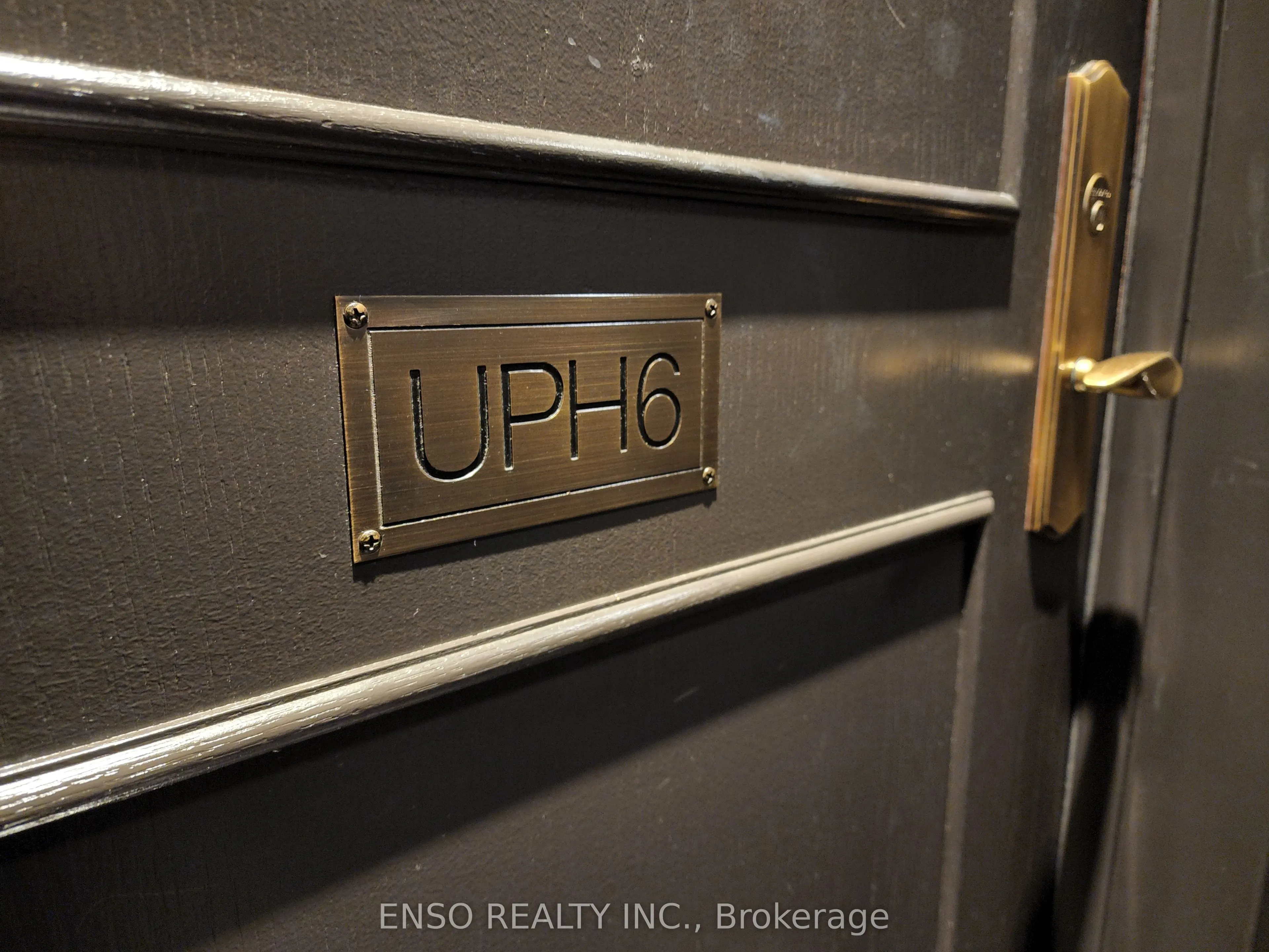 2 Clairtrell Road, #Uph6