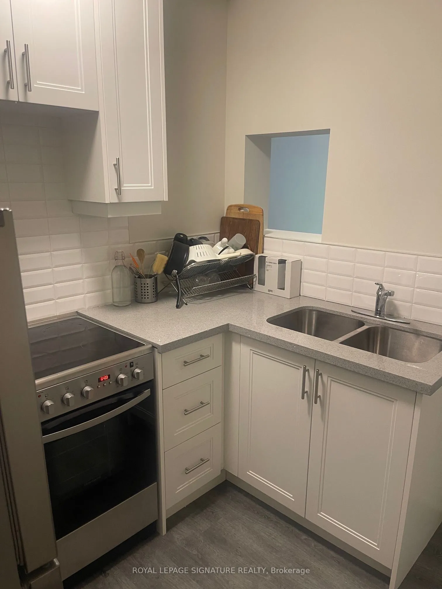394 Dovercourt Road, #24