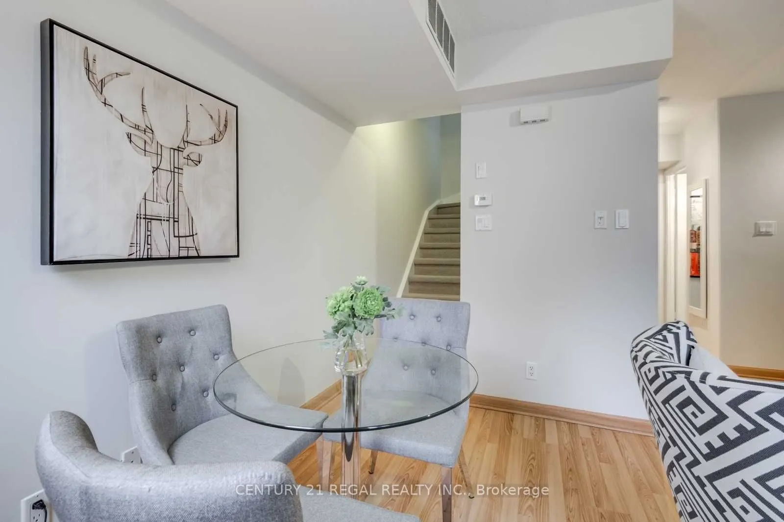 26 Douro Street, #329