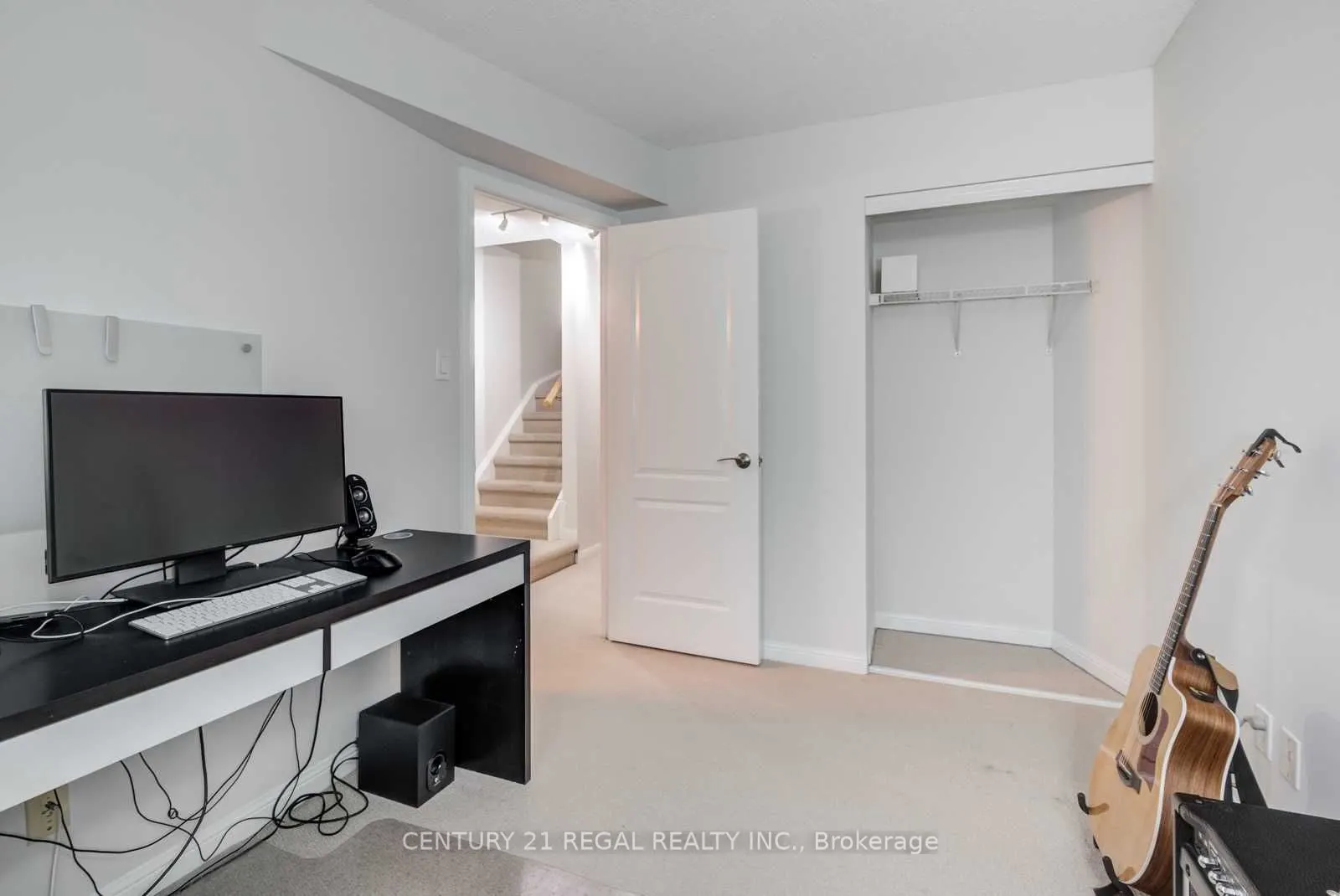 26 Douro Street, #329