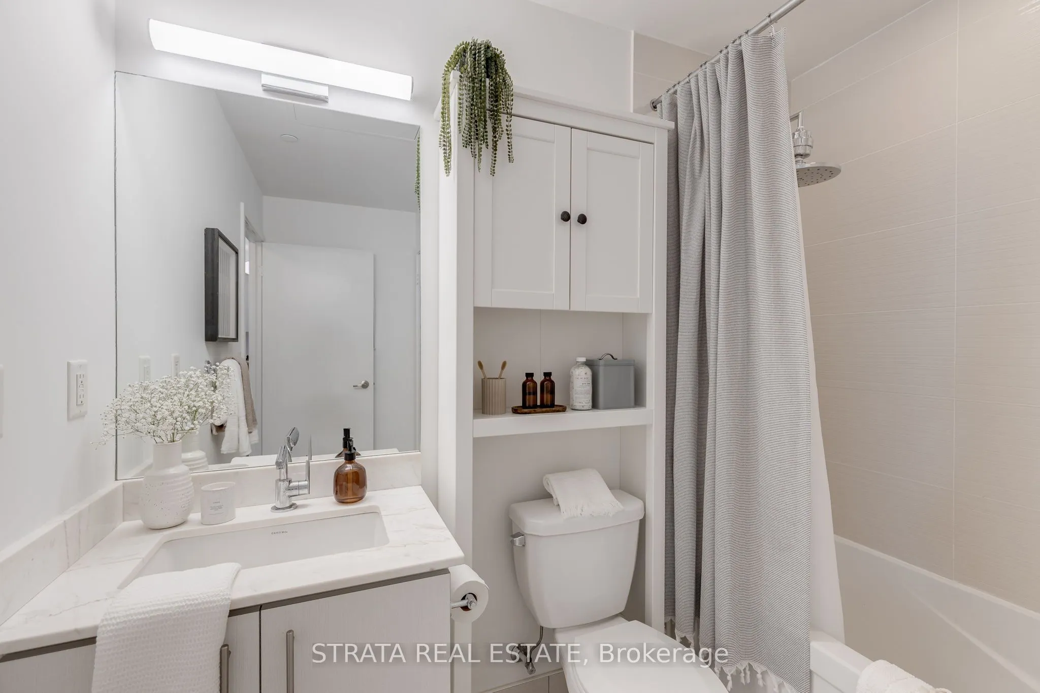 58 Orchard View Boulevard, #1006