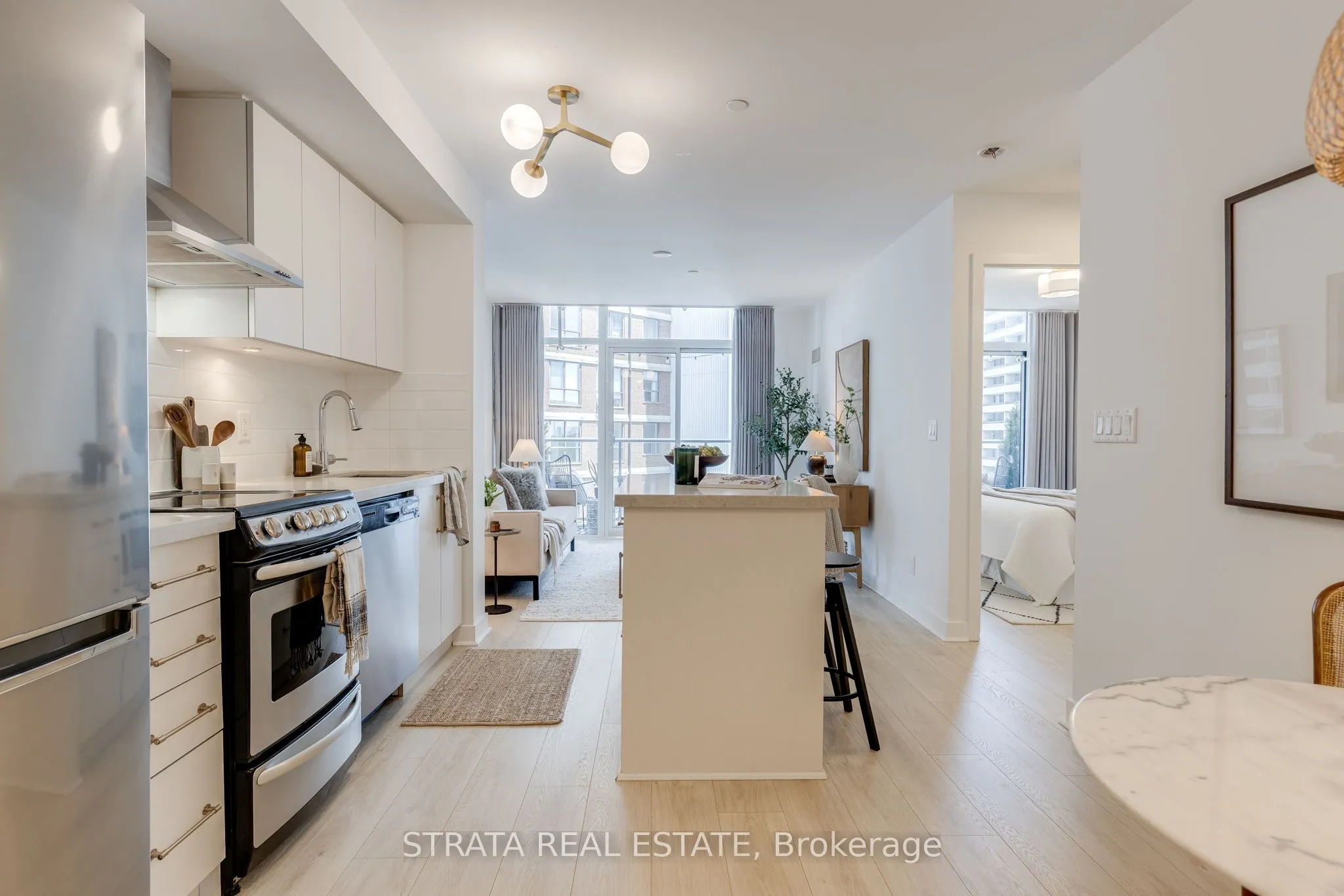 58 Orchard View Boulevard, #1006