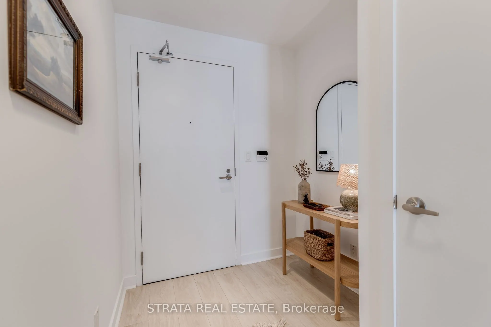 58 Orchard View Boulevard, #1006