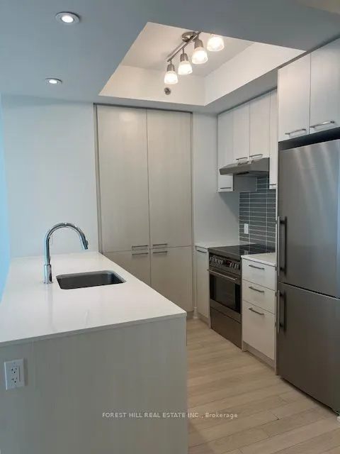 310 Tweedsmuir Avenue, #1205