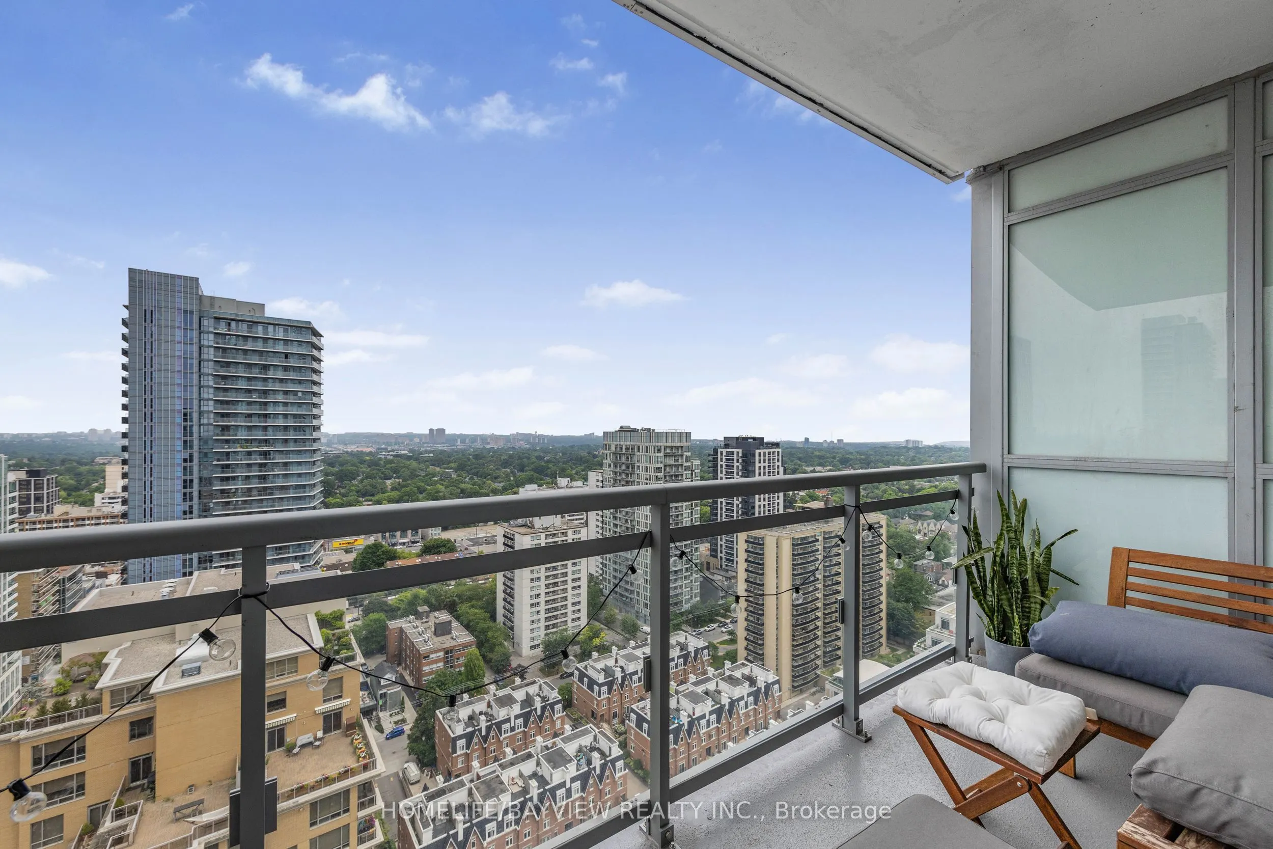 98 Lillian Street E, #2316