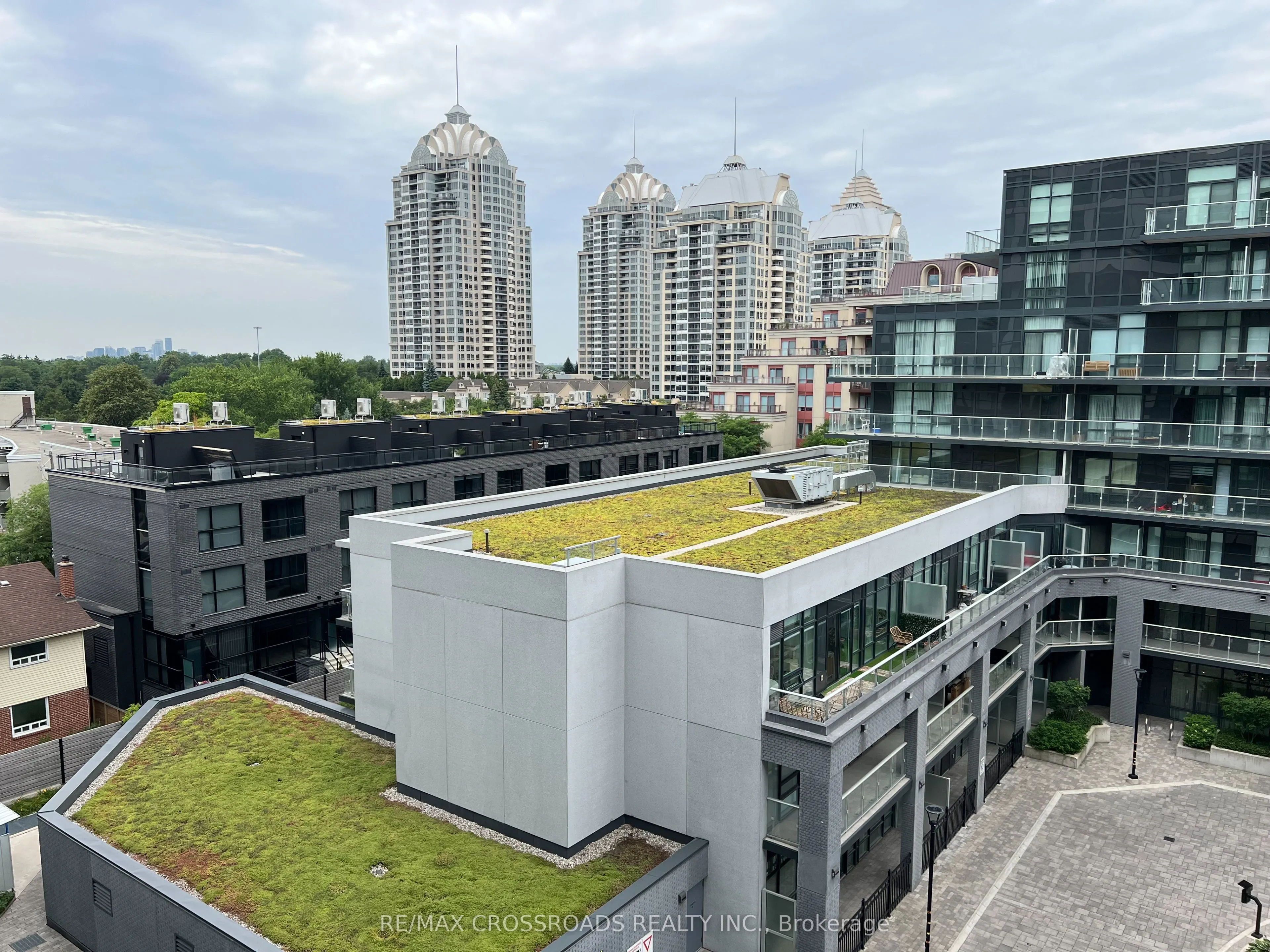 625 Sheppard Avenue E, #604