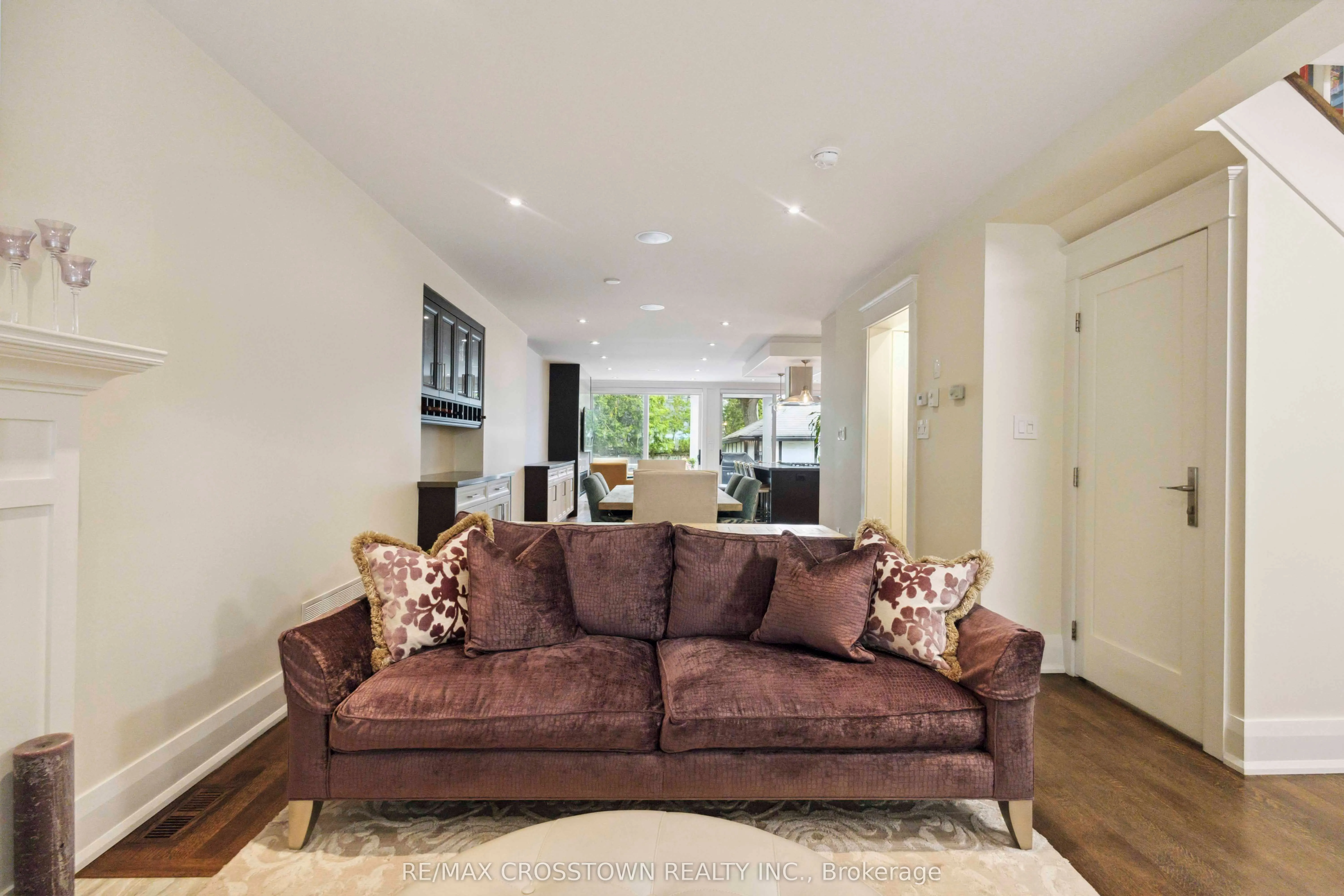 353 Briar Hill Avenue