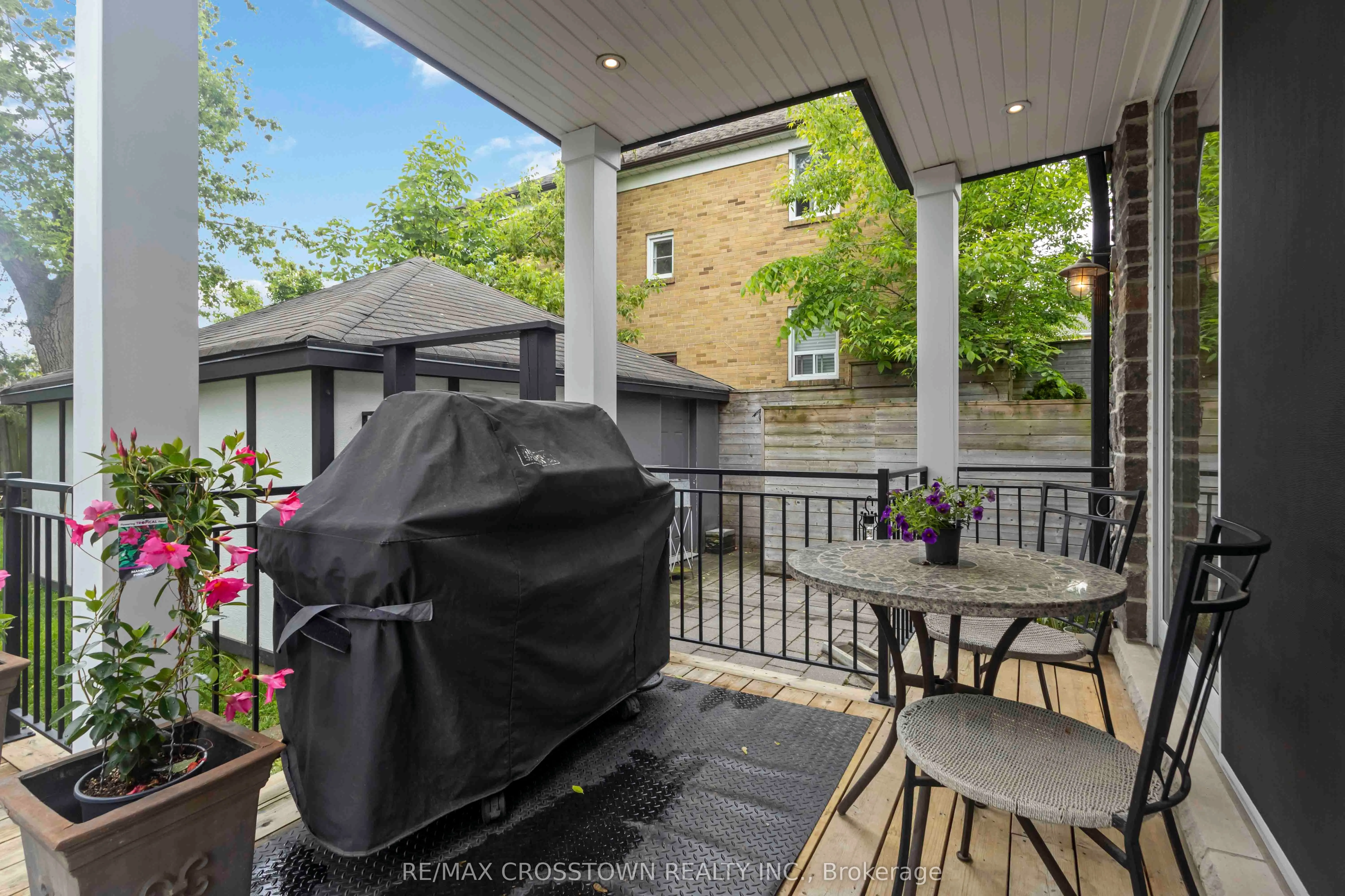 353 Briar Hill Avenue