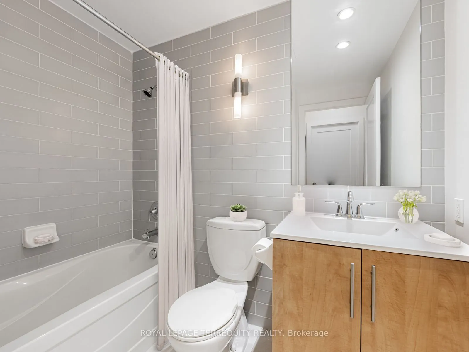 120 Homewood Avenue, #3603