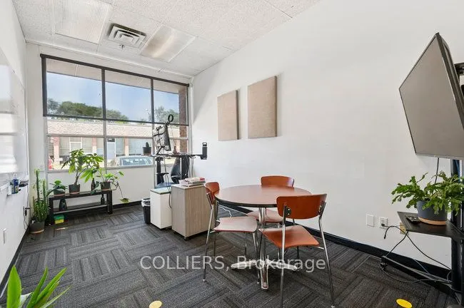 285-295 Lesmill Road