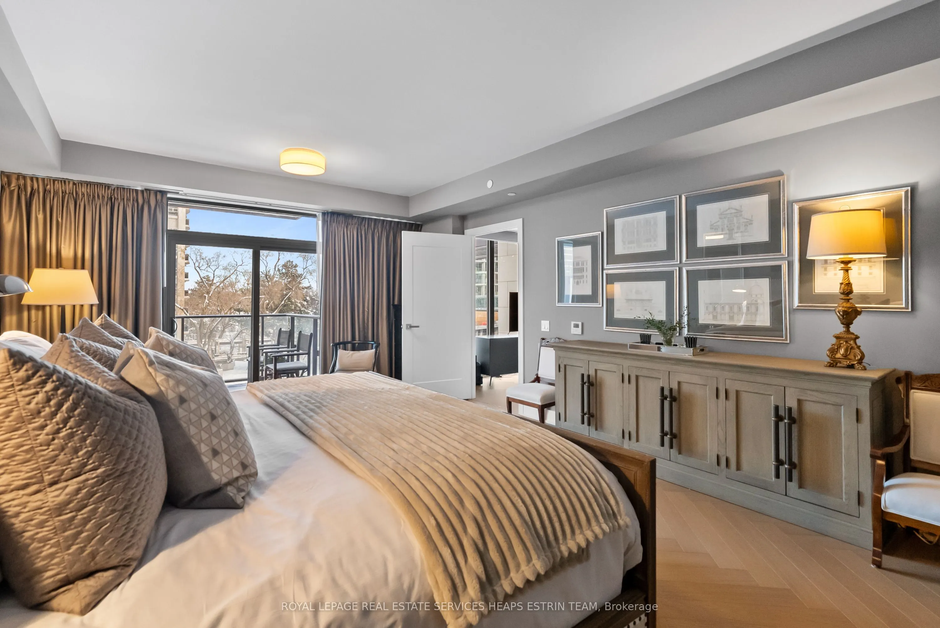 6 Jackes Avenue, #301