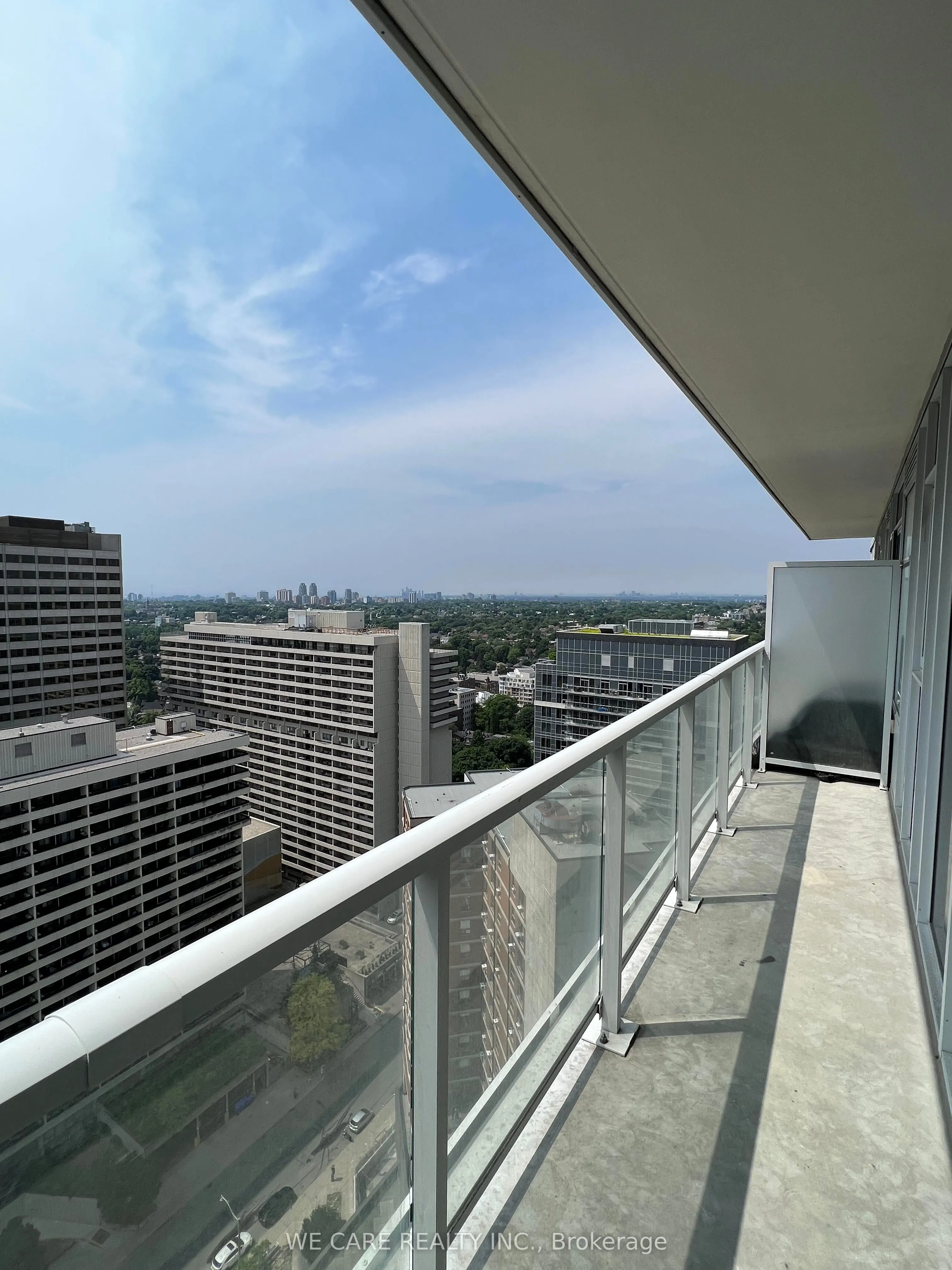 33 Helendale Avenue, #2208